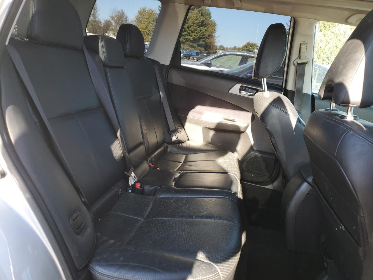 2010 Subaru Forester 2.5xt Limited Серебряный vin: JF2SH6FC0AH721347