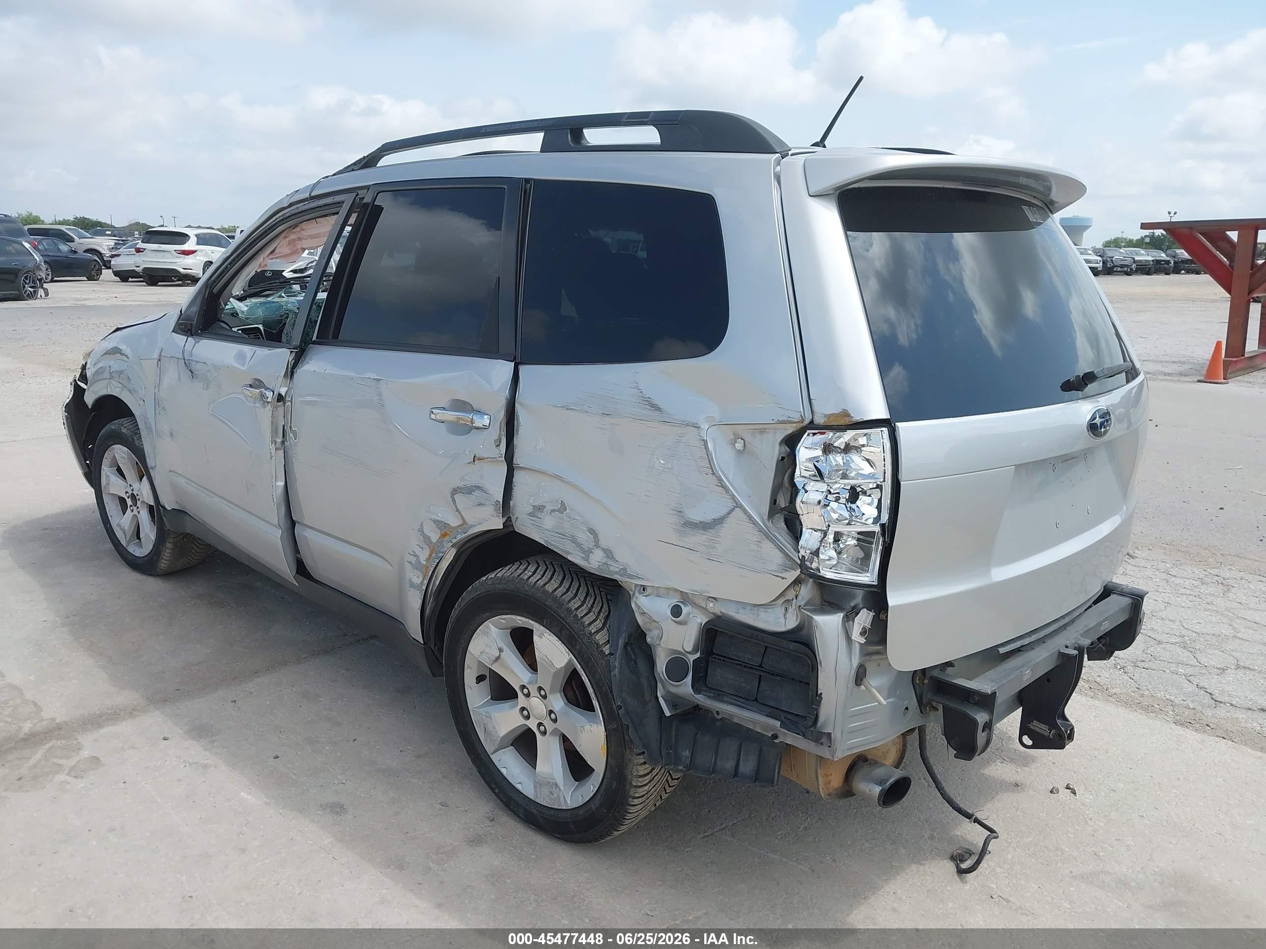 2010 Subaru Forester 2.5xt Limited Серебряный vin: JF2SH6FC0AH735085