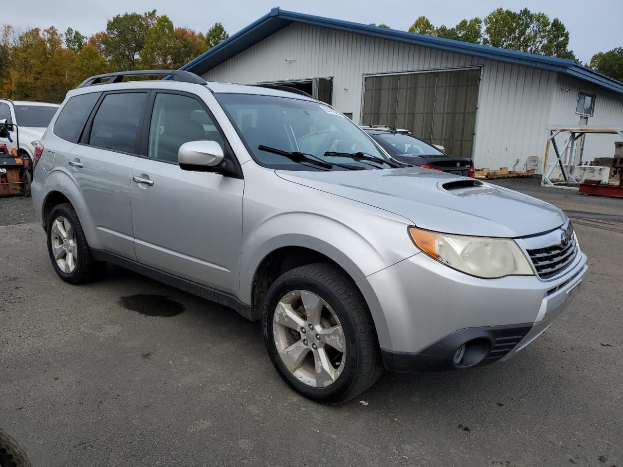 2010 Subaru Forester 2.5xt Limited Silver vin: JF2SH6FC4AH744887