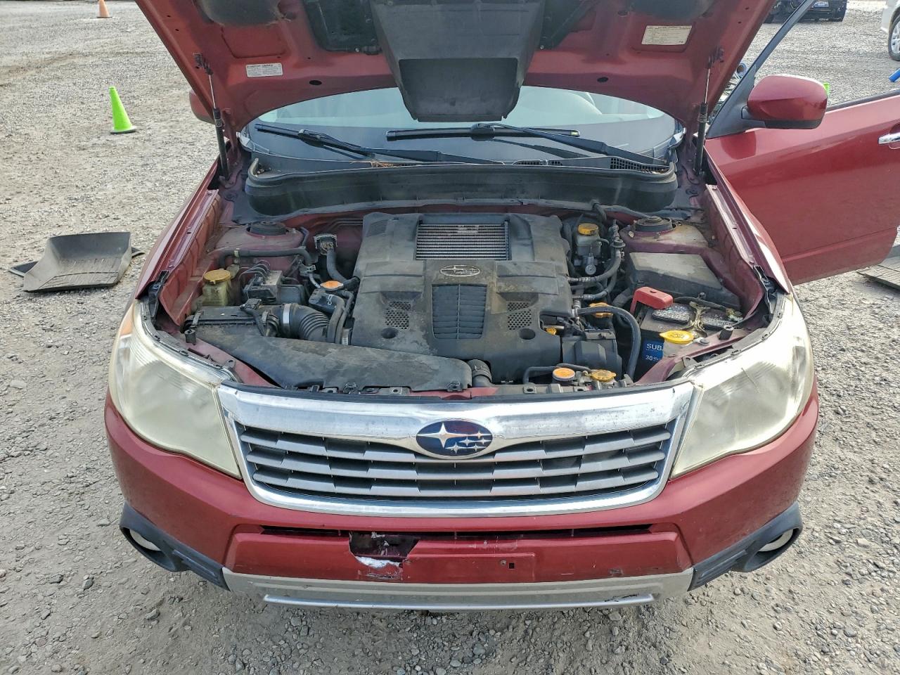 2010 Subaru Forester 2.5xt Limited Red vin: JF2SH6FC4AH796830