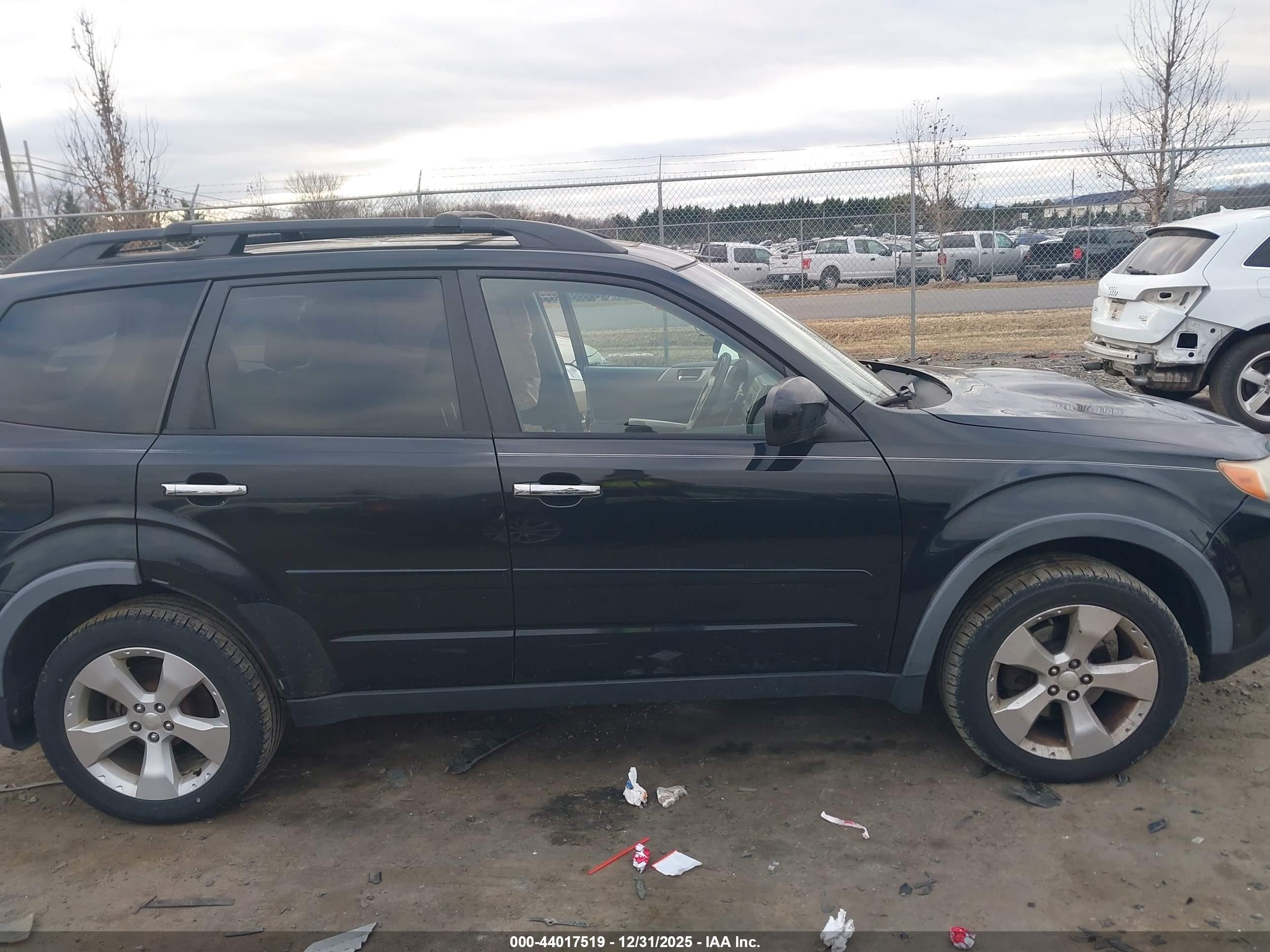 2010 Subaru Forester 2.5xt Limited Black vin: JF2SH6FC6AH900850
