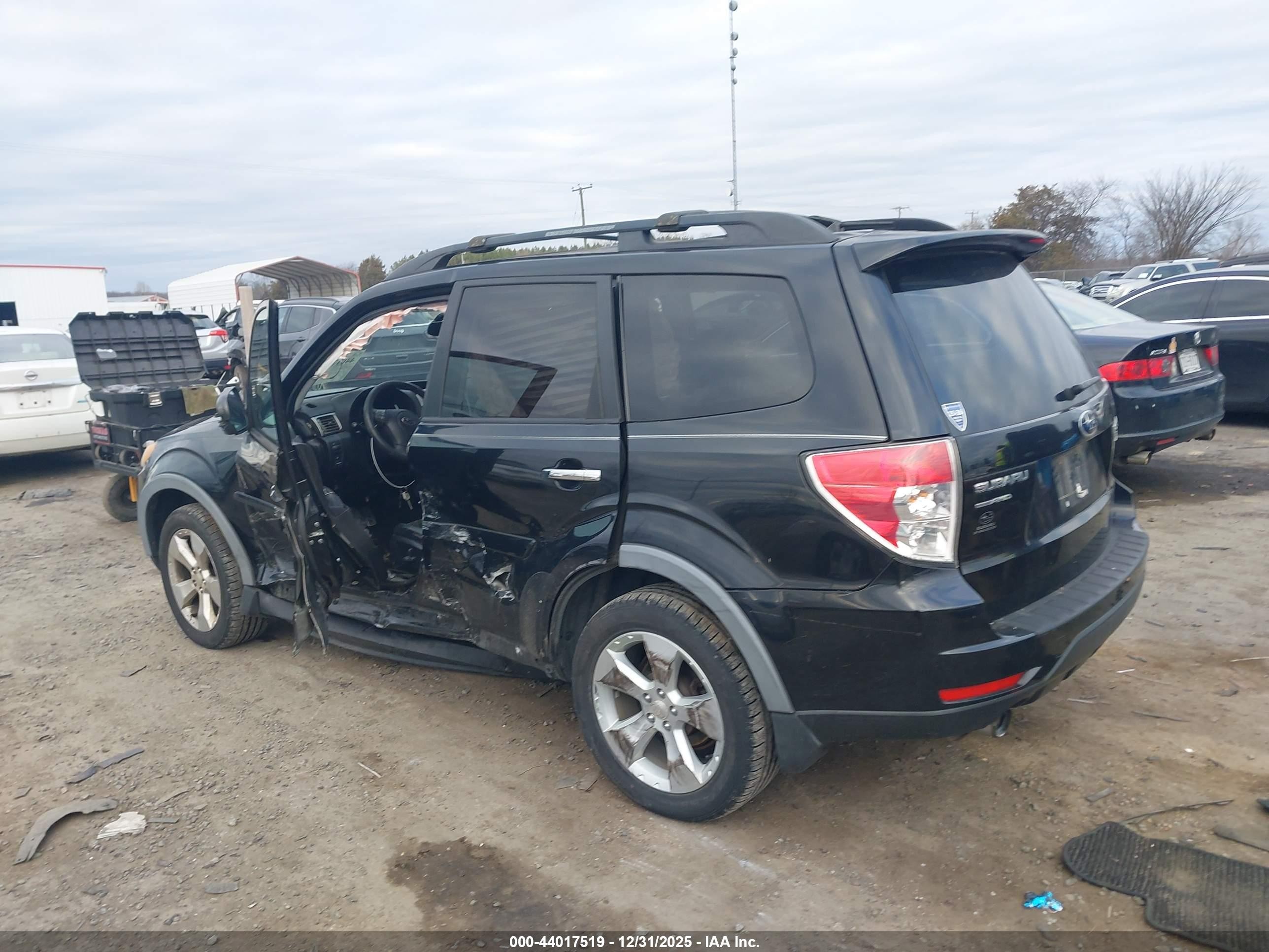 2010 Subaru Forester 2.5xt Limited Black vin: JF2SH6FC6AH900850