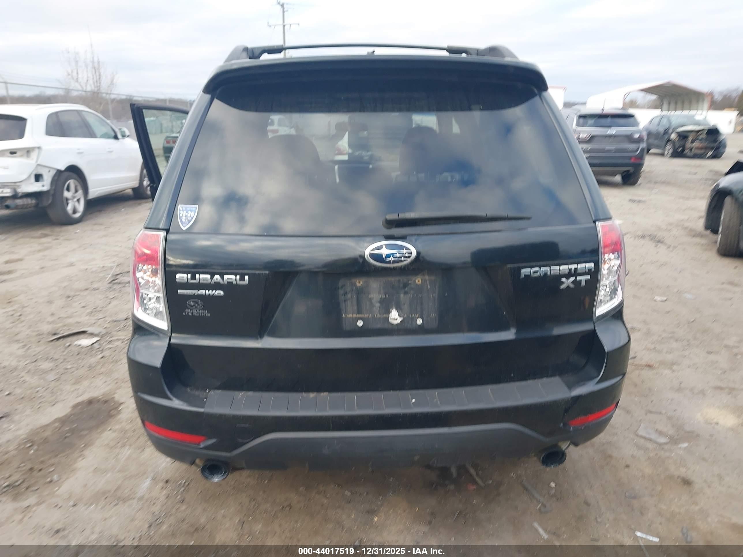 2010 Subaru Forester 2.5xt Limited Black vin: JF2SH6FC6AH900850