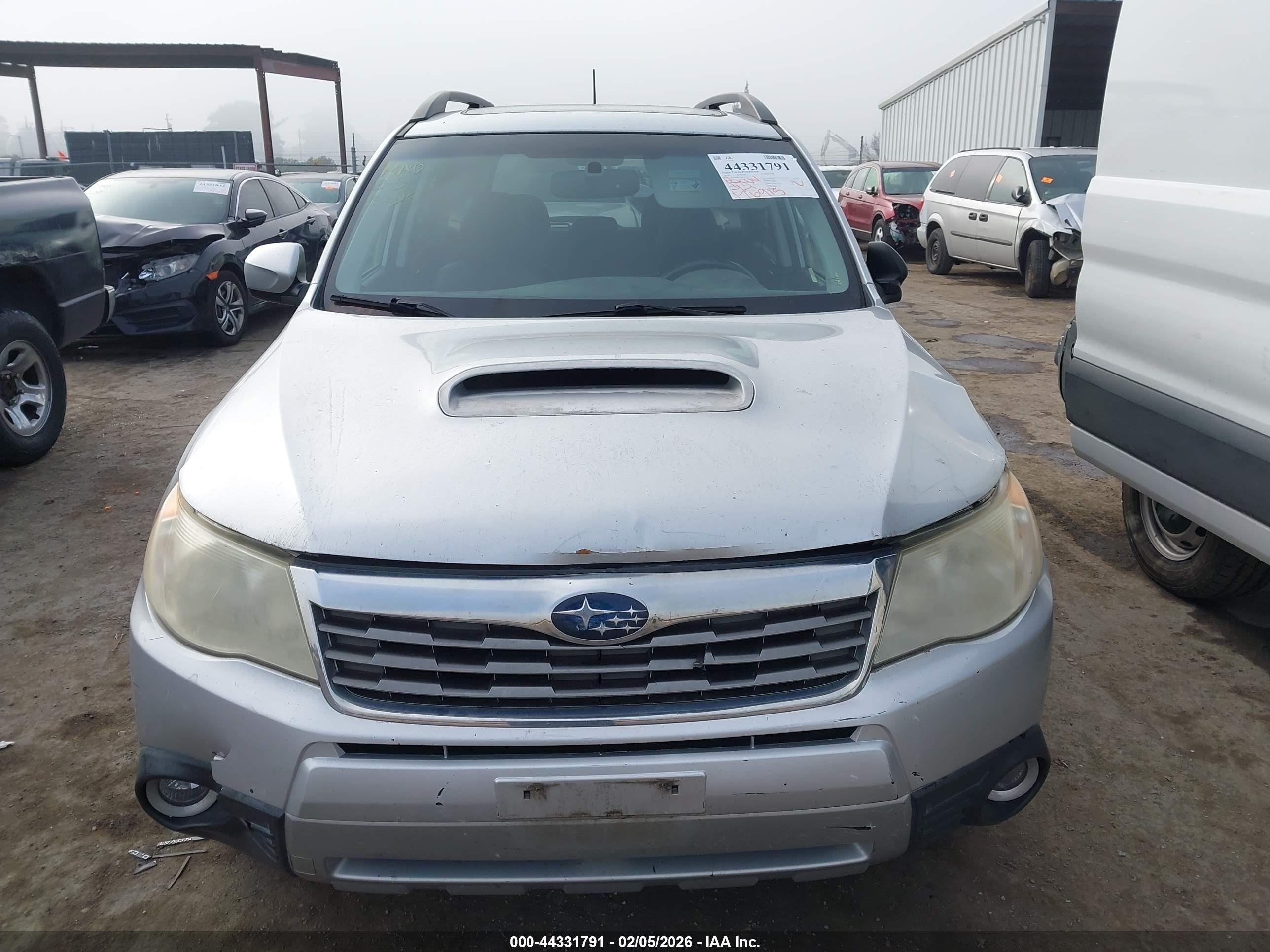 2010 Subaru Forester 2.5xt Limited Серебряный vin: JF2SH6FC7AH761747