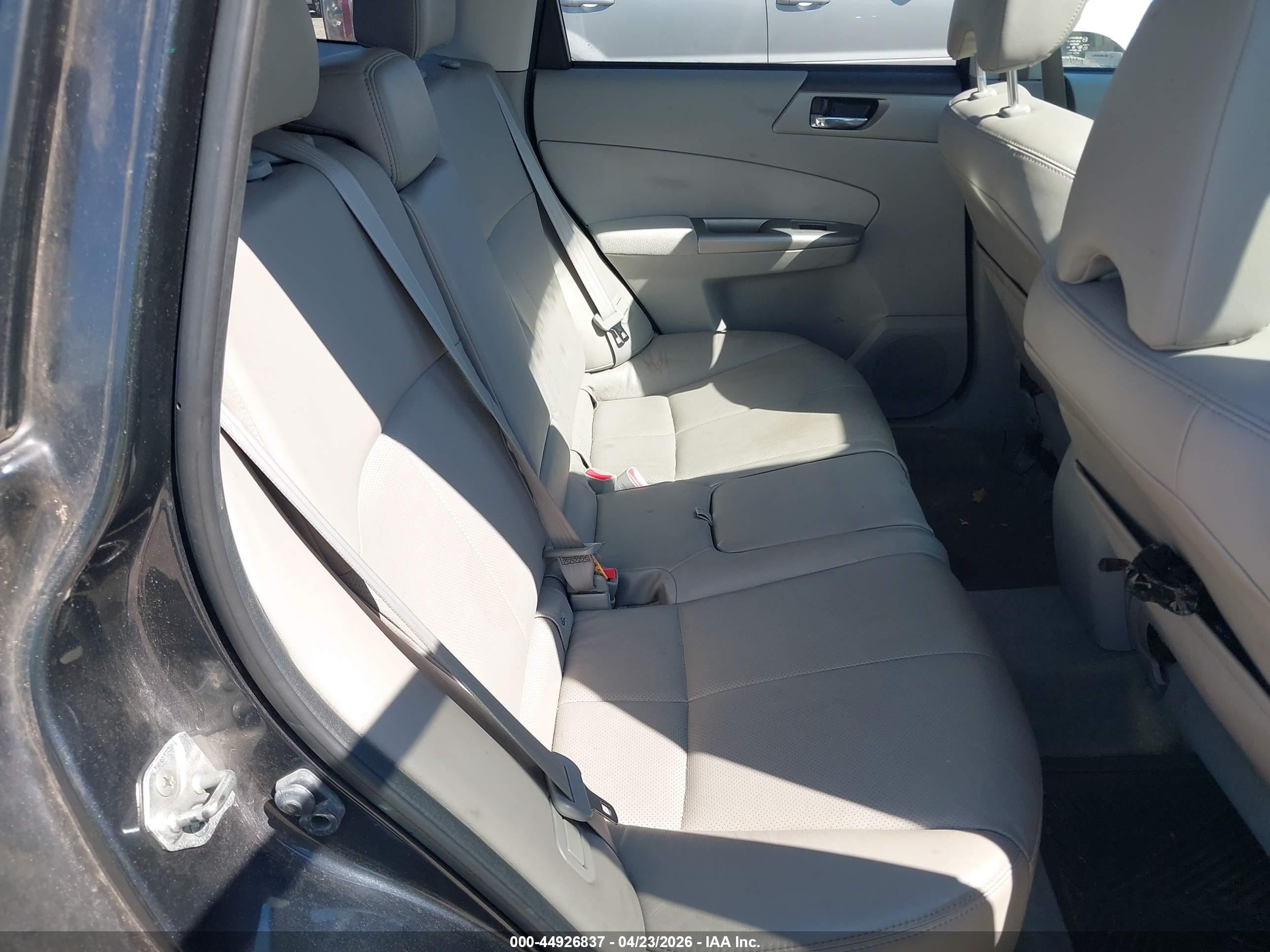 2010 Subaru Forester 2.5xt Limited Gray vin: JF2SH6FC8AH743726