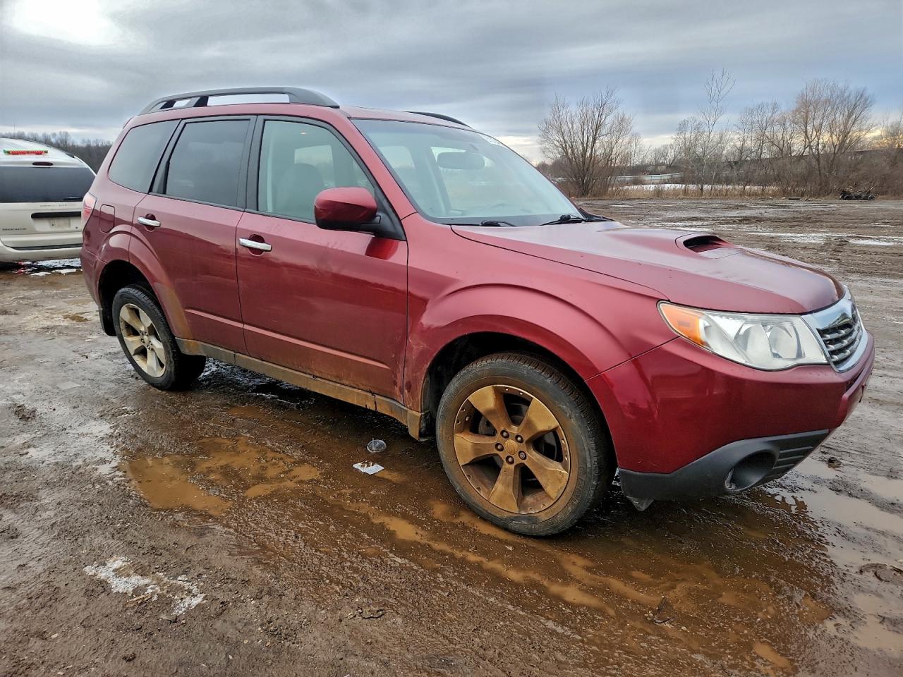 2010 Subaru Forester 2.5xt Limited Red vin: JF2SH6FC8AH802600