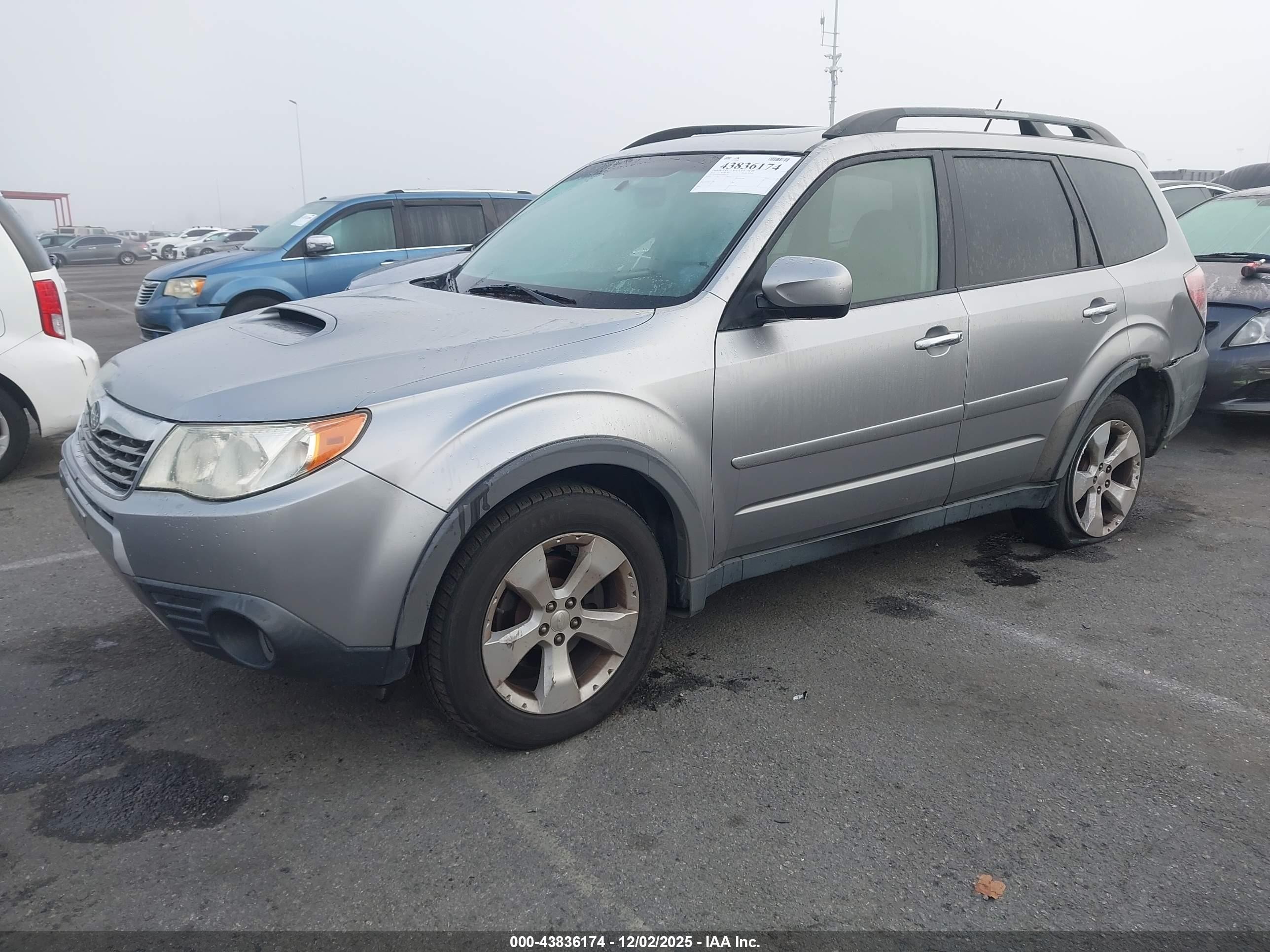 2010 Subaru Forester 2.5xt Limited Silver vin: JF2SH6FCXAH805224
