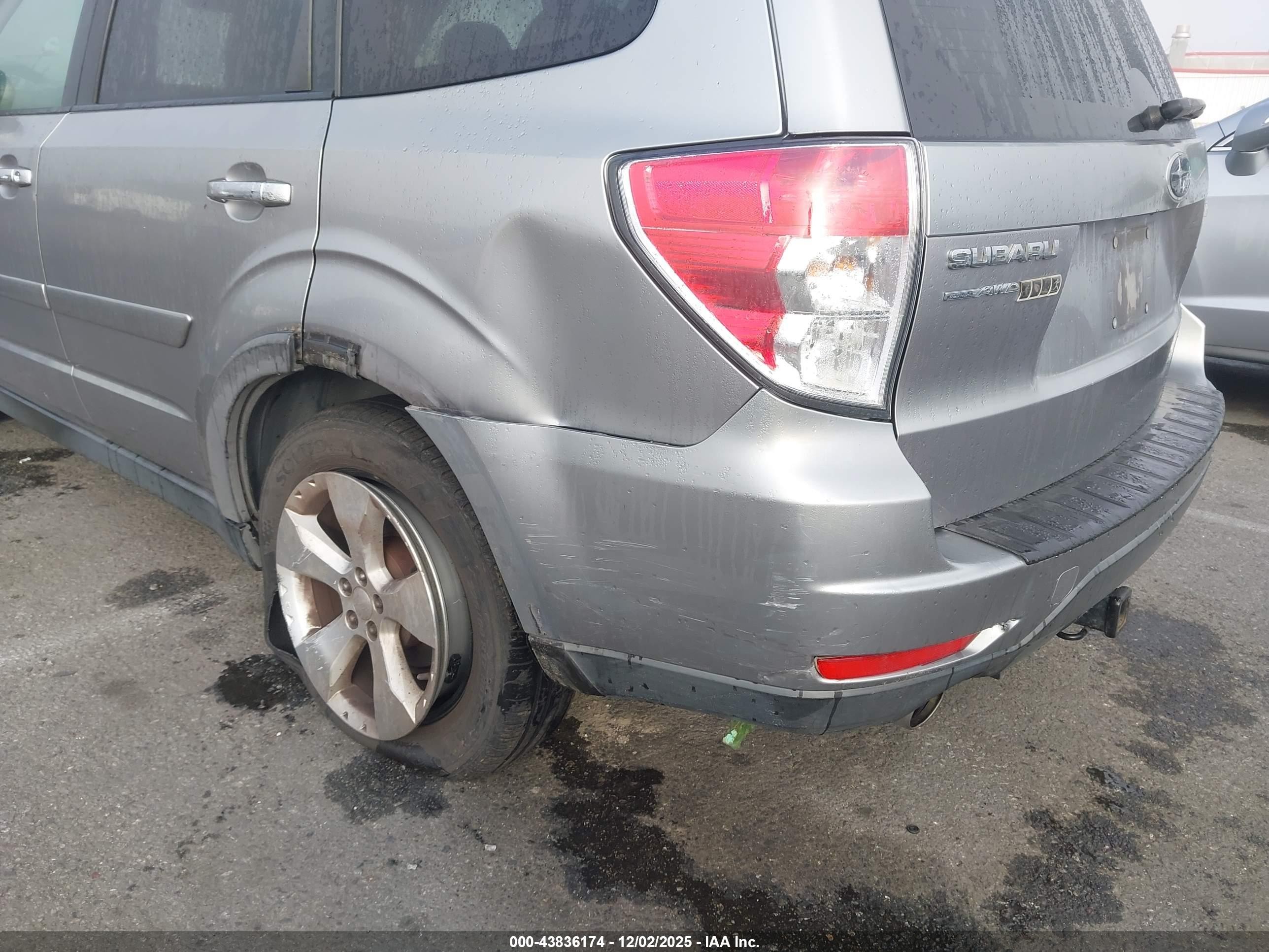 2010 Subaru Forester 2.5xt Limited Silver vin: JF2SH6FCXAH805224
