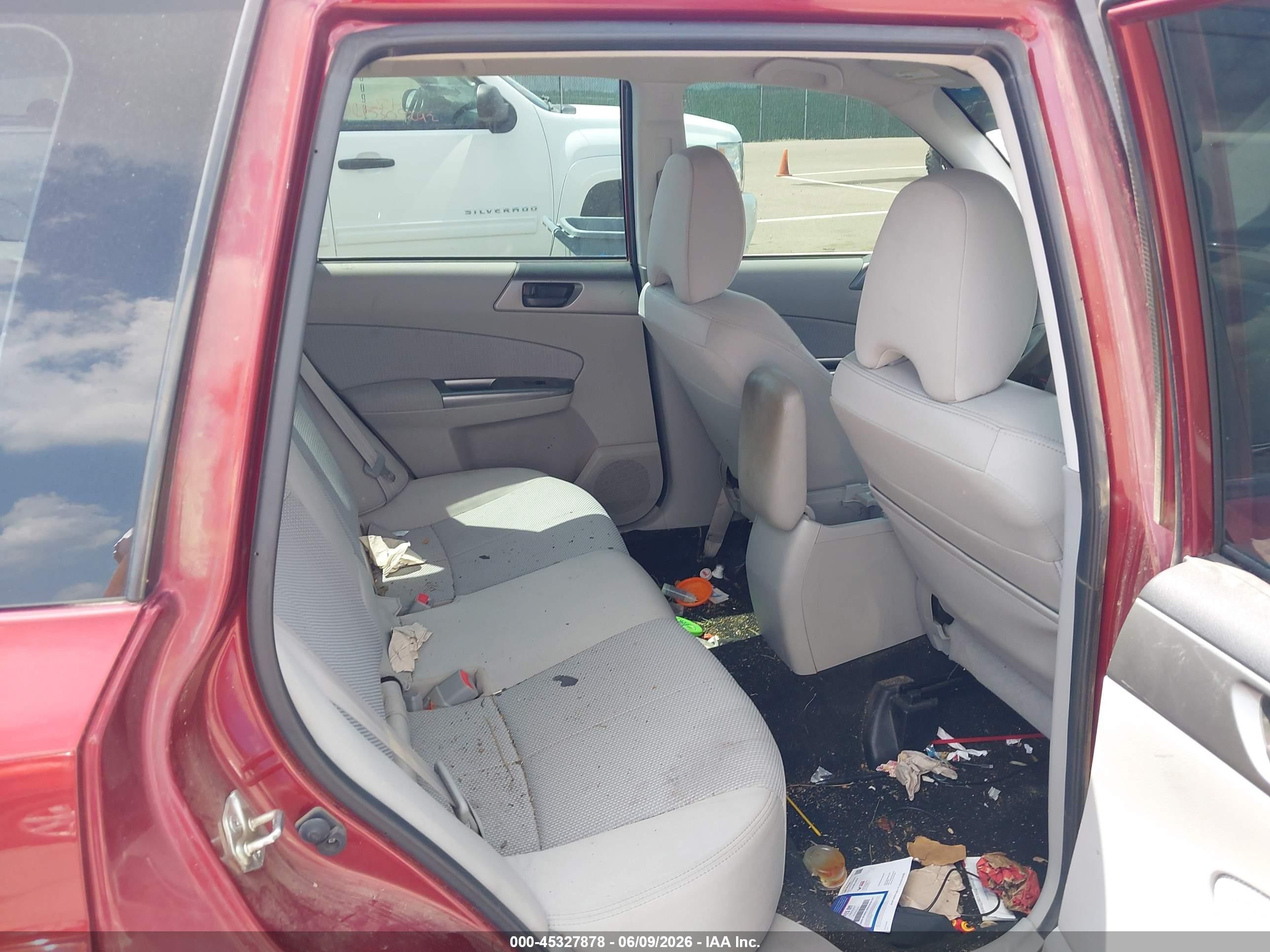 2013 Subaru Forester 2.5x Red vin: JF2SHAAC5DG409156