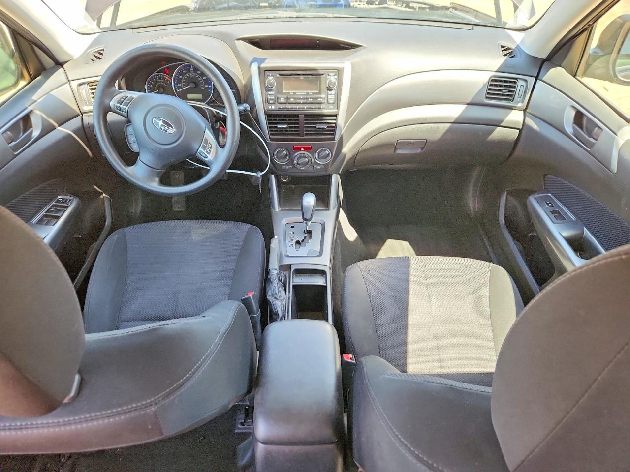 2013 Subaru Forester 2.5x Purple vin: JF2SHAAC6DH411797
