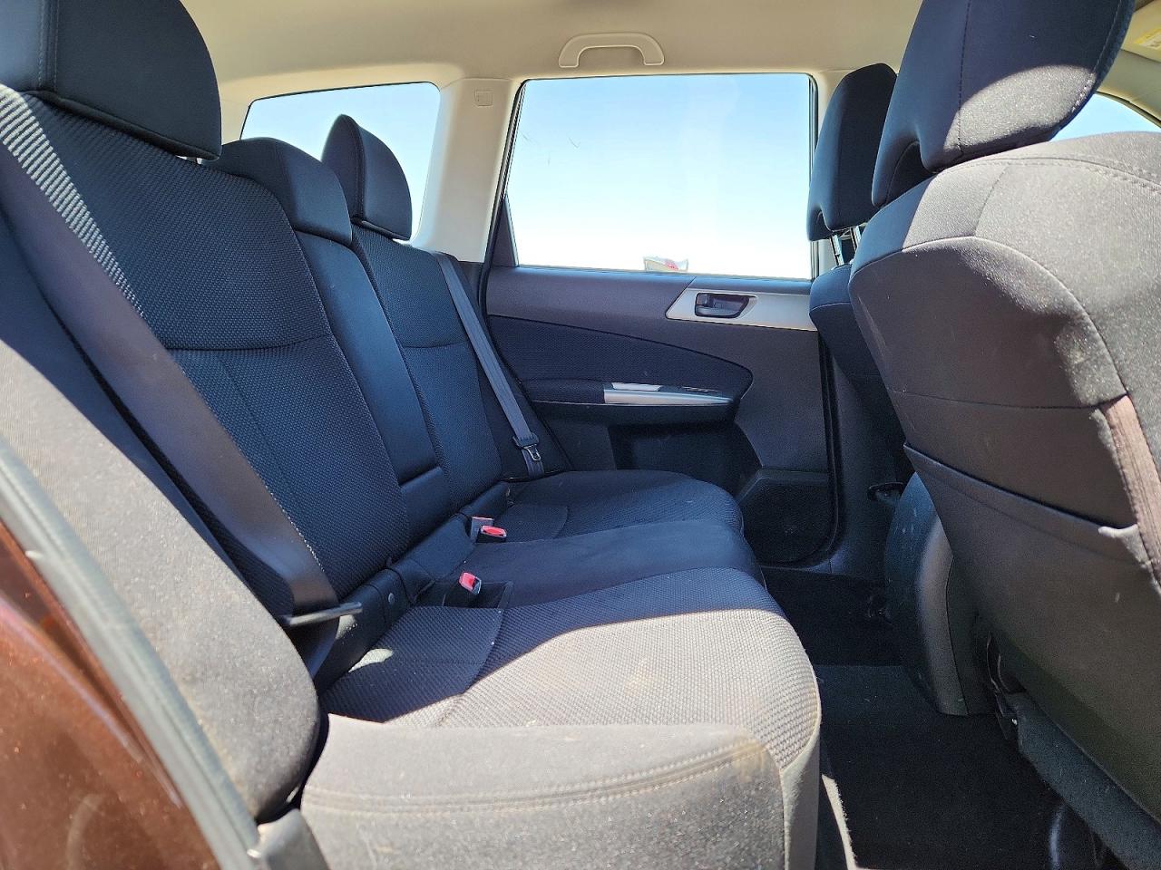 2013 Subaru Forester 2.5x Purple vin: JF2SHAAC6DH411797
