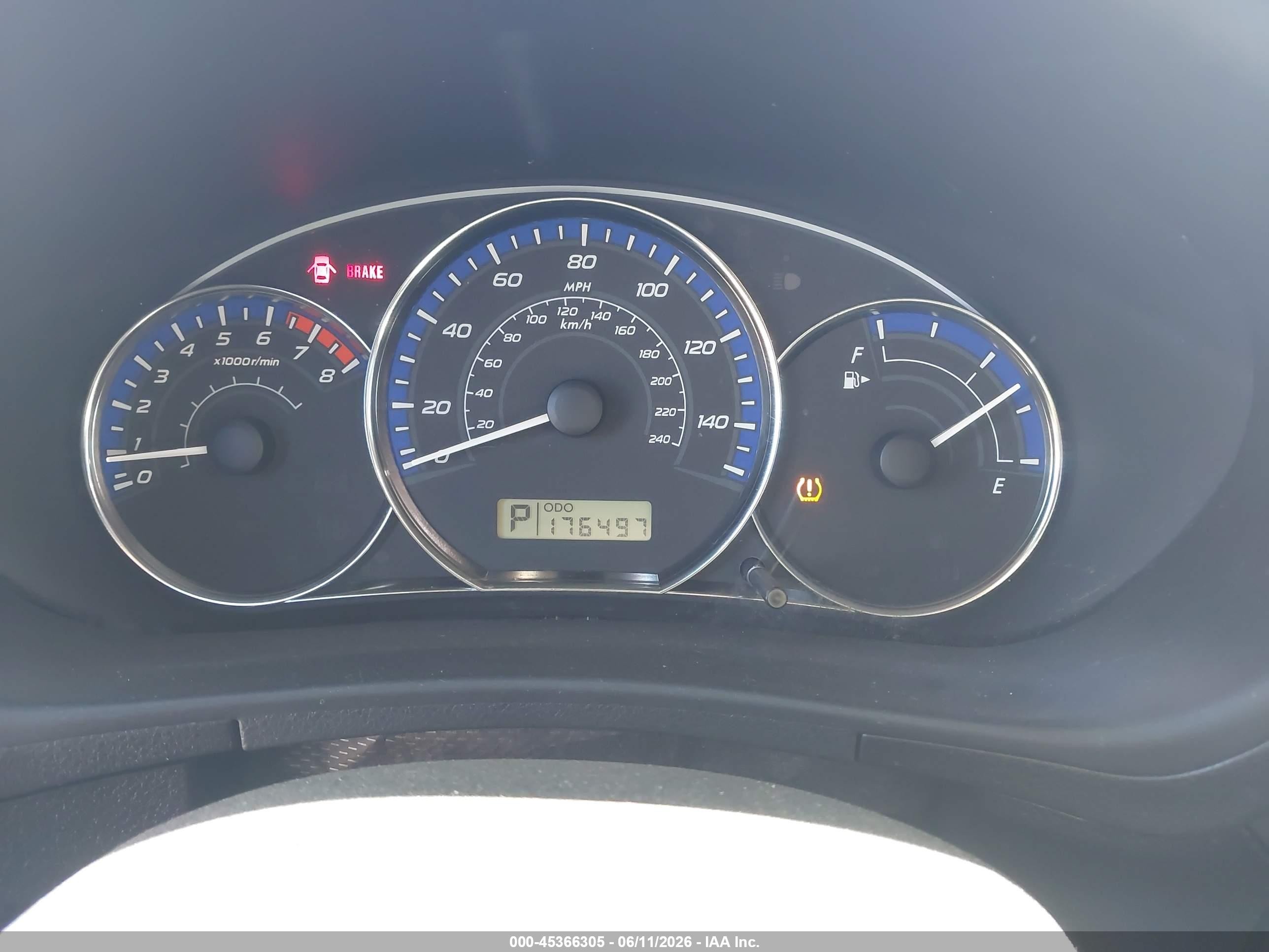 2011 Subaru Forester 2.5x Blue vin: JF2SHAAC8BH725707