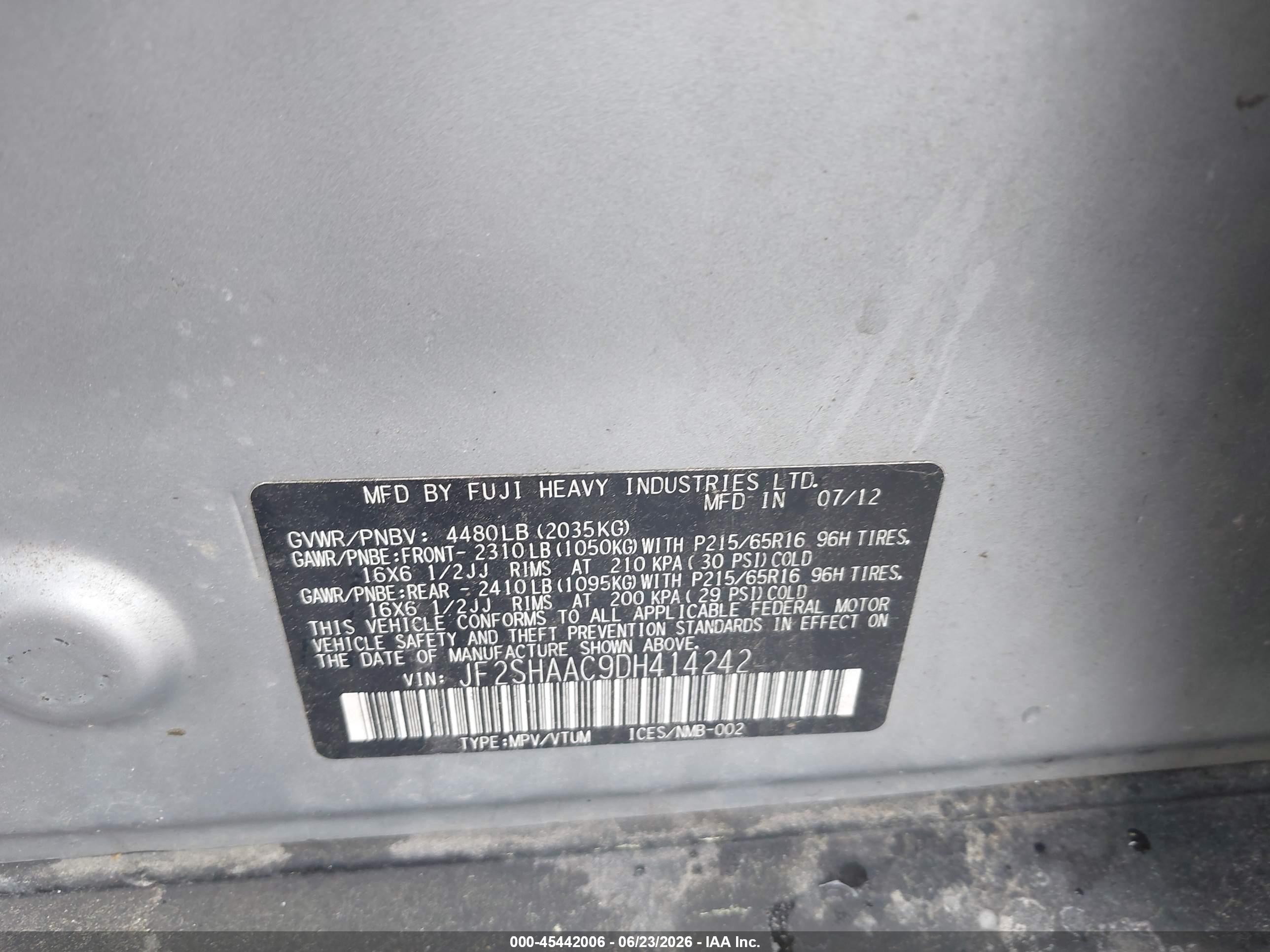 2013 Subaru Forester 2.5x Silver vin: JF2SHAAC9DH414242