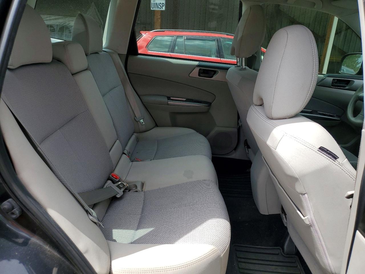 2011 Subaru Forester 2.5x Gray vin: JF2SHABC0BH763897
