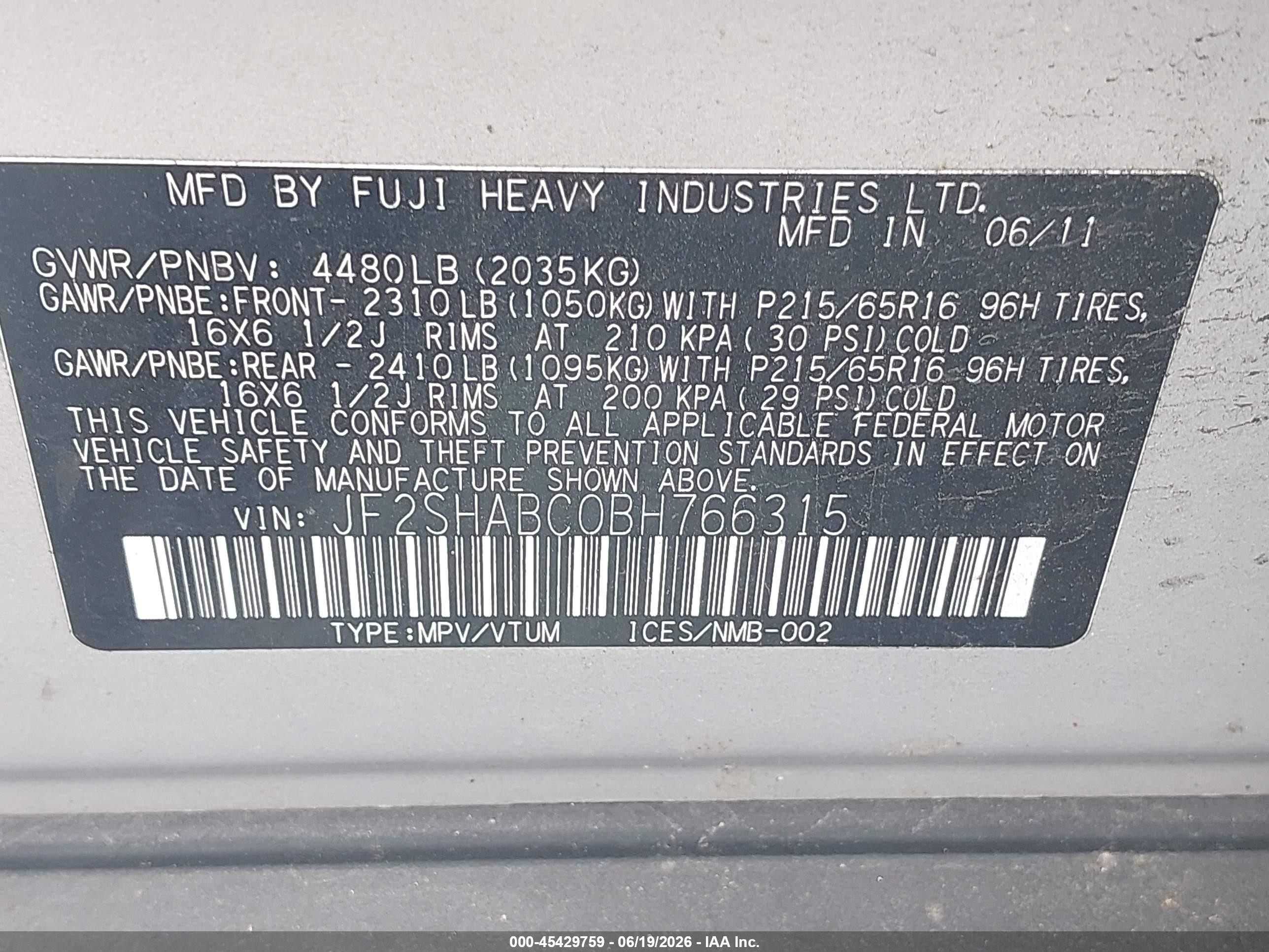 2011 Subaru Forester 2.5x Silver vin: JF2SHABC0BH766315