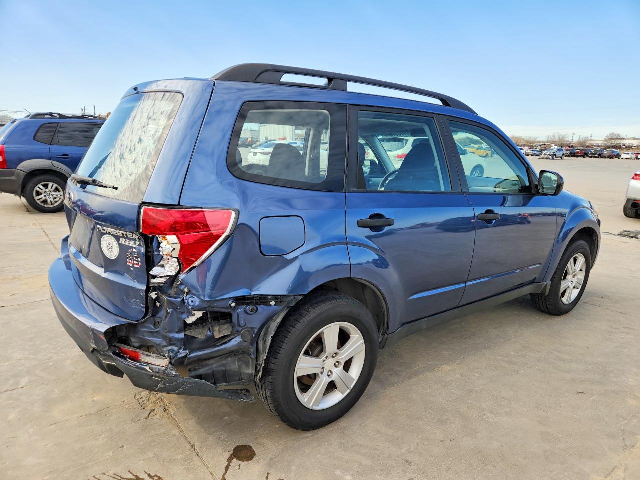 2012 Subaru Forester 2.5x Blue vin: JF2SHABC0CH430844