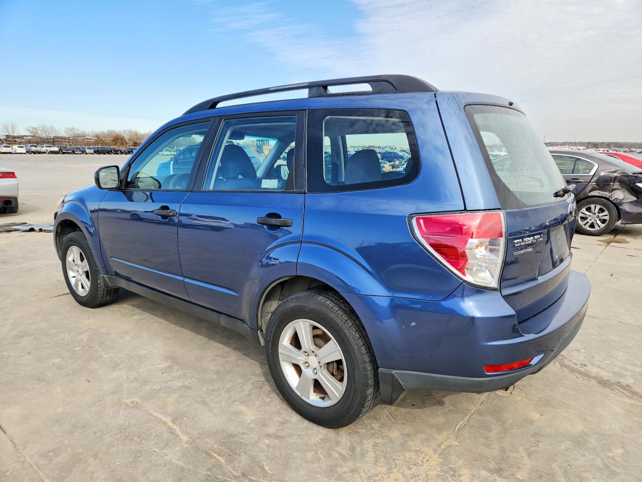 2012 Subaru Forester 2.5x Blue vin: JF2SHABC0CH430844