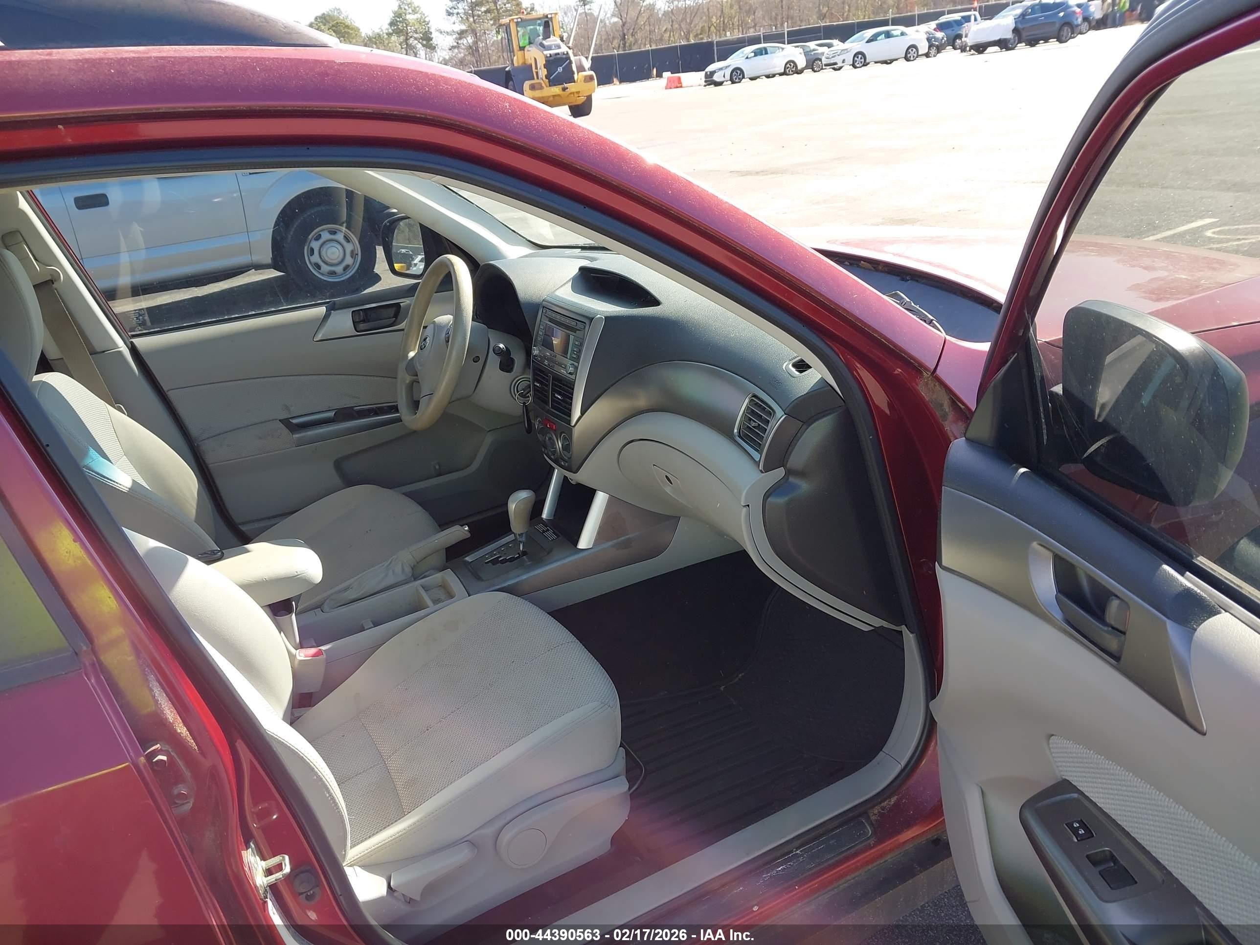 2012 Subaru Forester 2.5x Темно-бордовый vin: JF2SHABC0CH466033