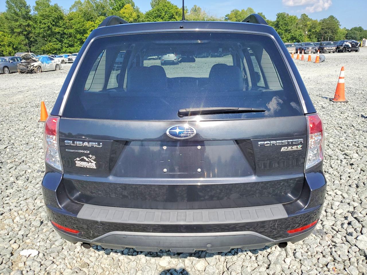 2013 Subaru Forester 2.5x Угольный vin: JF2SHABC0DH403290