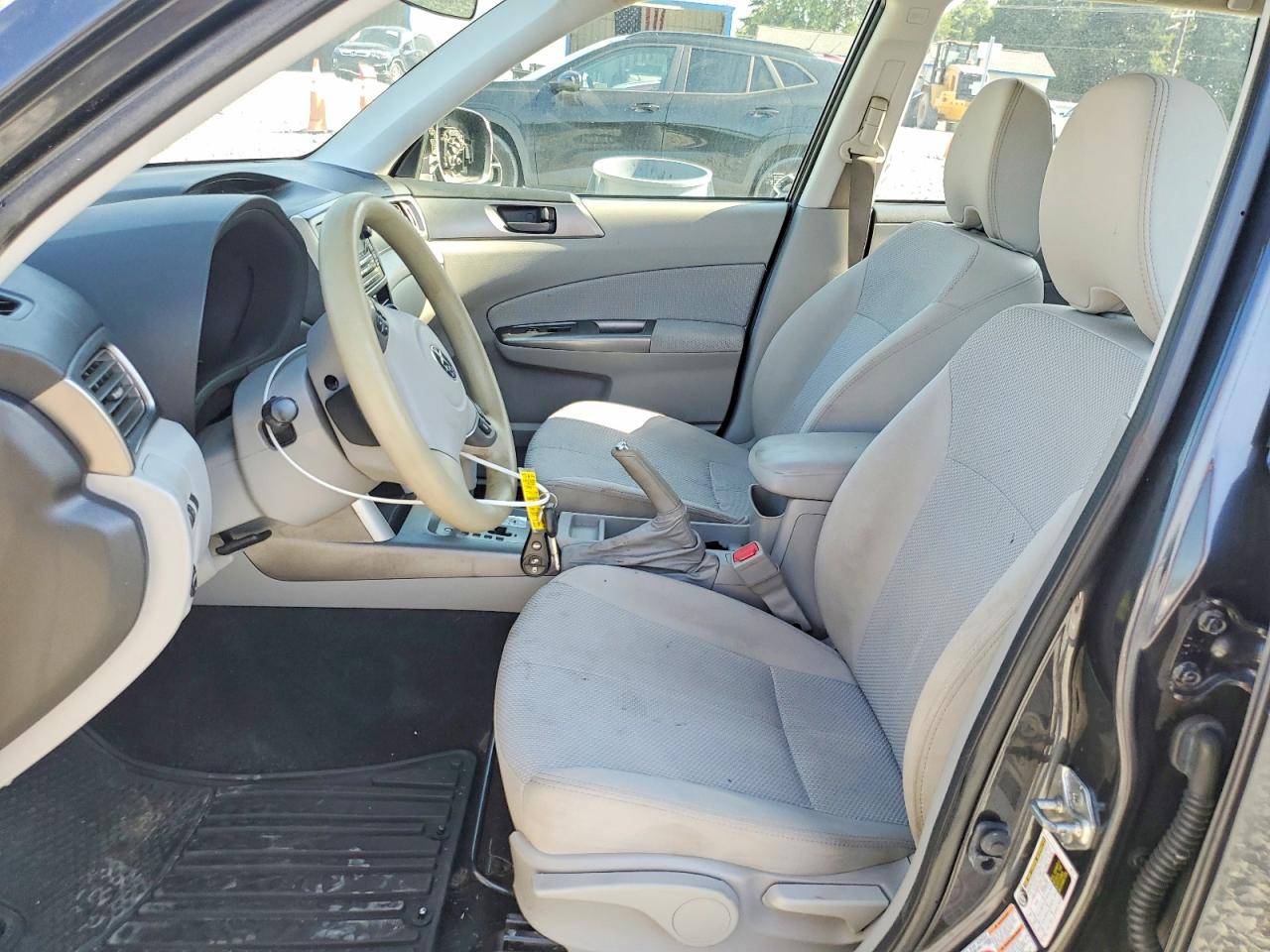 2013 Subaru Forester 2.5x Угольный vin: JF2SHABC0DH403290