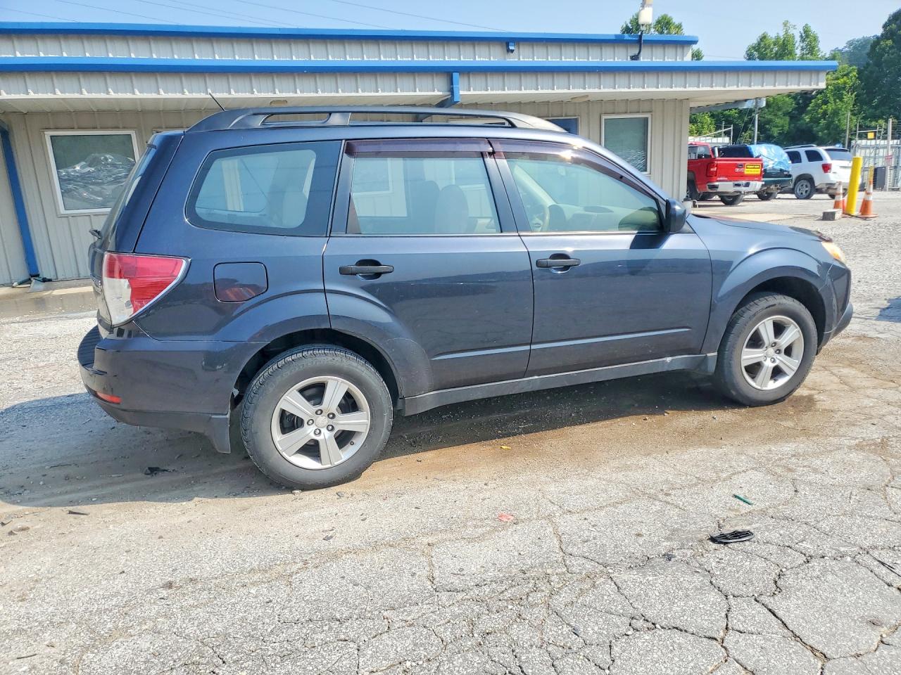 2013 Subaru Forester 2.5x Синий vin: JF2SHABC0DH432305