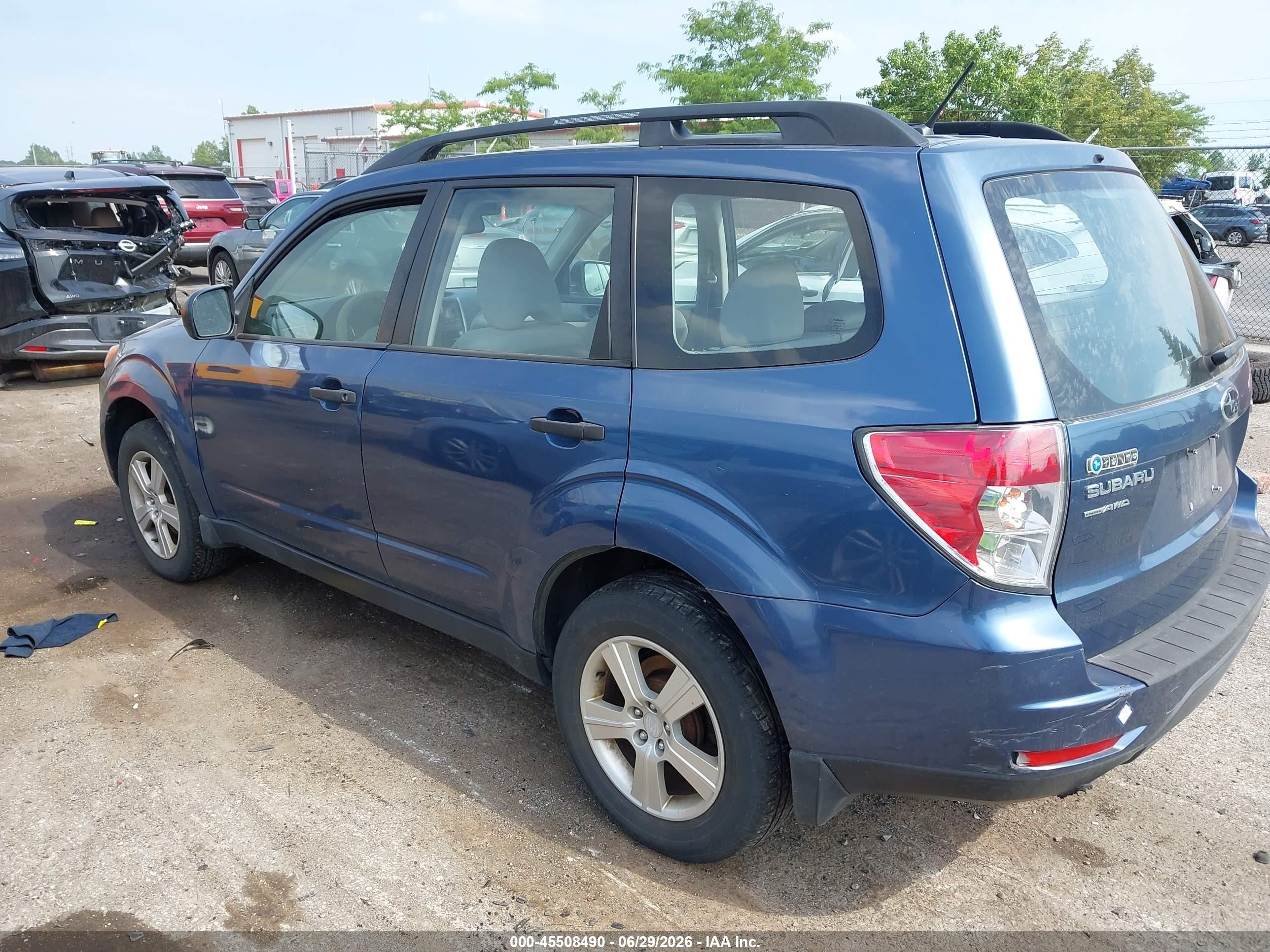 2013 Subaru Forester 2.5x Синий vin: JF2SHABC0DH444101