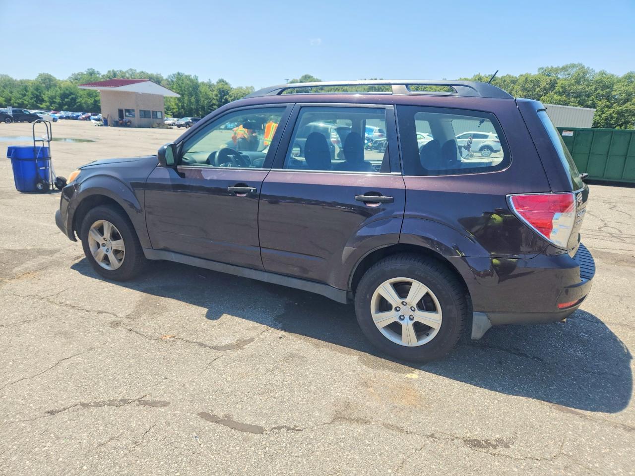 2013 Subaru Forester 2.5x Purple vin: JF2SHABC0DH445720