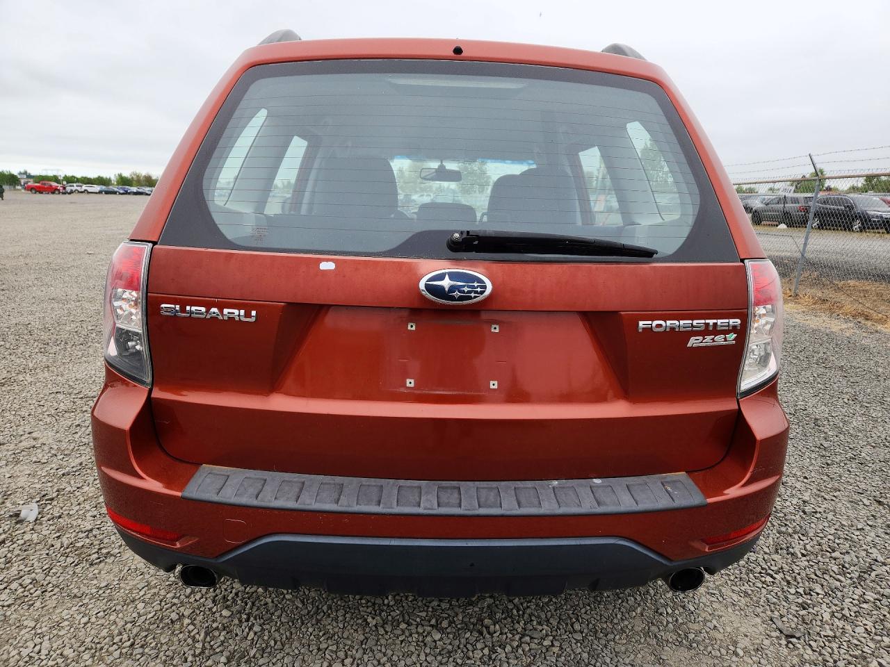 2011 Subaru Forester 2.5x Orange vin: JF2SHABC1BH726079