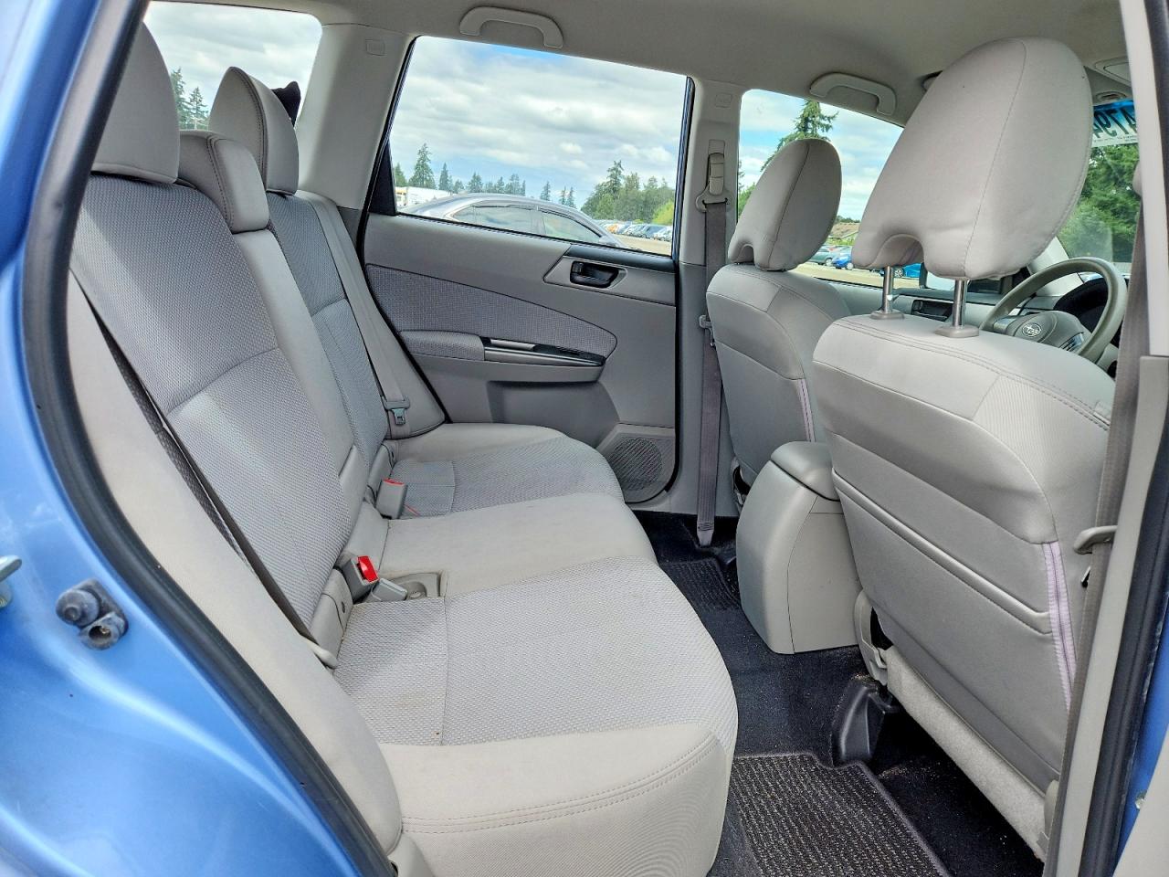 2011 Subaru Forester 2.5x Синий vin: JF2SHABC1BH733369