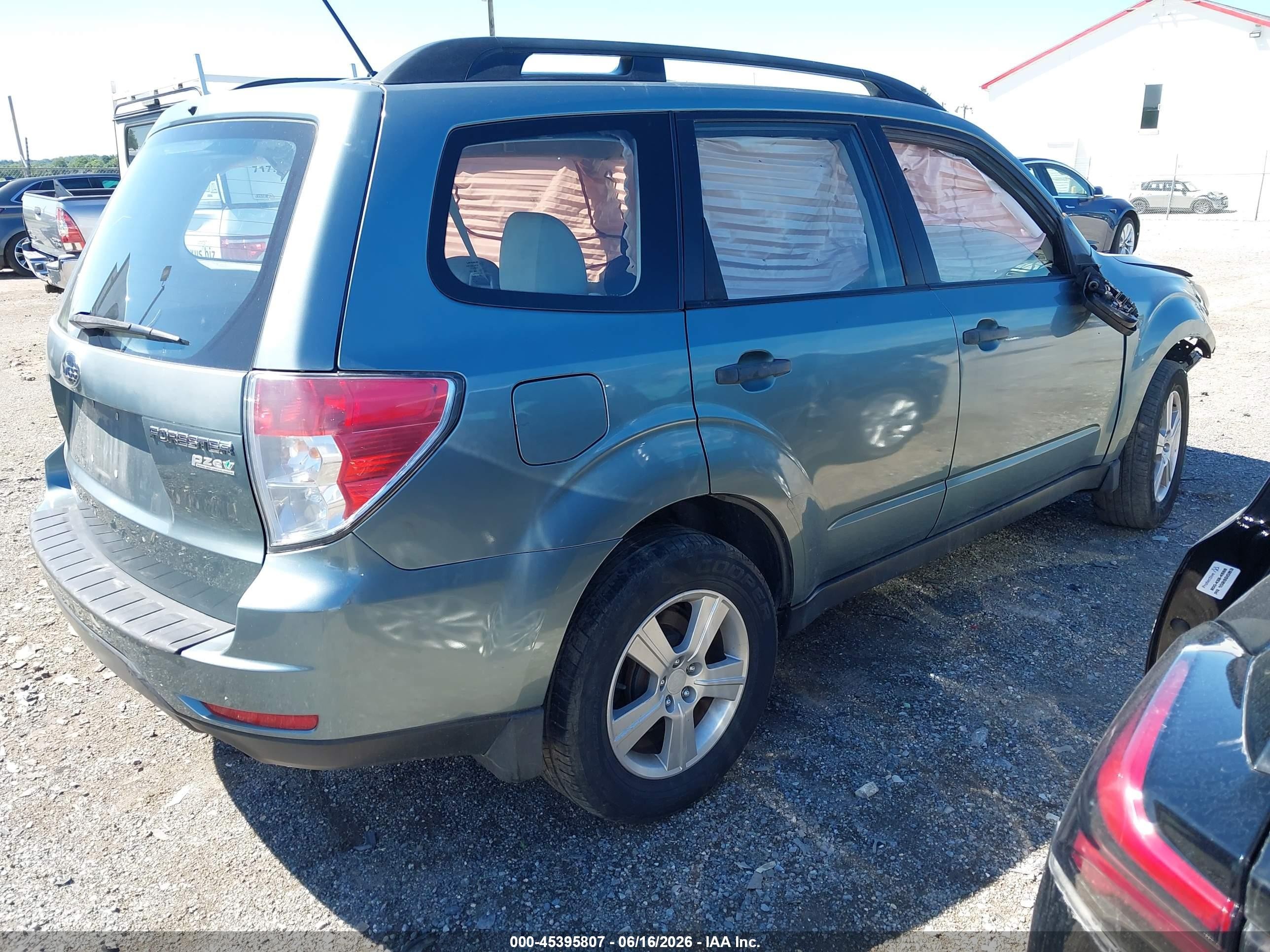 2011 Subaru Forester 2.5x Blue vin: JF2SHABC1BH742735