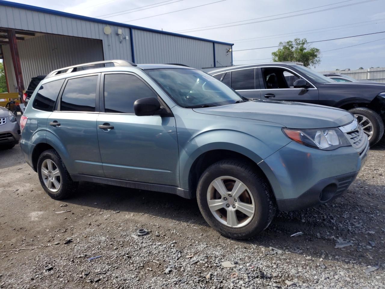 2012 Subaru Forester 2.5x Blue vin: JF2SHABC1CH468289