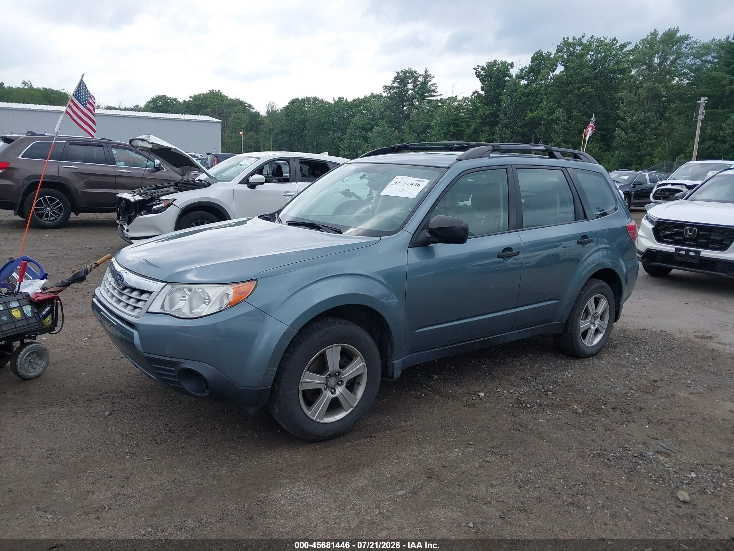 2013 Subaru Forester 2.5x Зеленый vin: JF2SHABC1DH413861