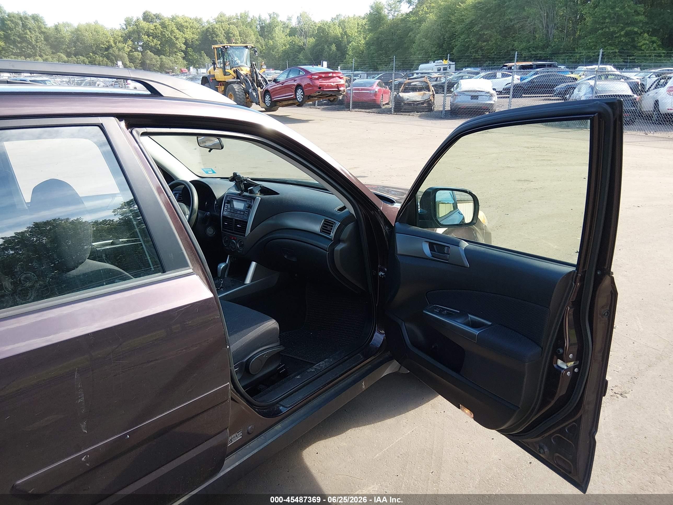 2013 Subaru Forester 2.5x Бордовый vin: JF2SHABC1DH416694