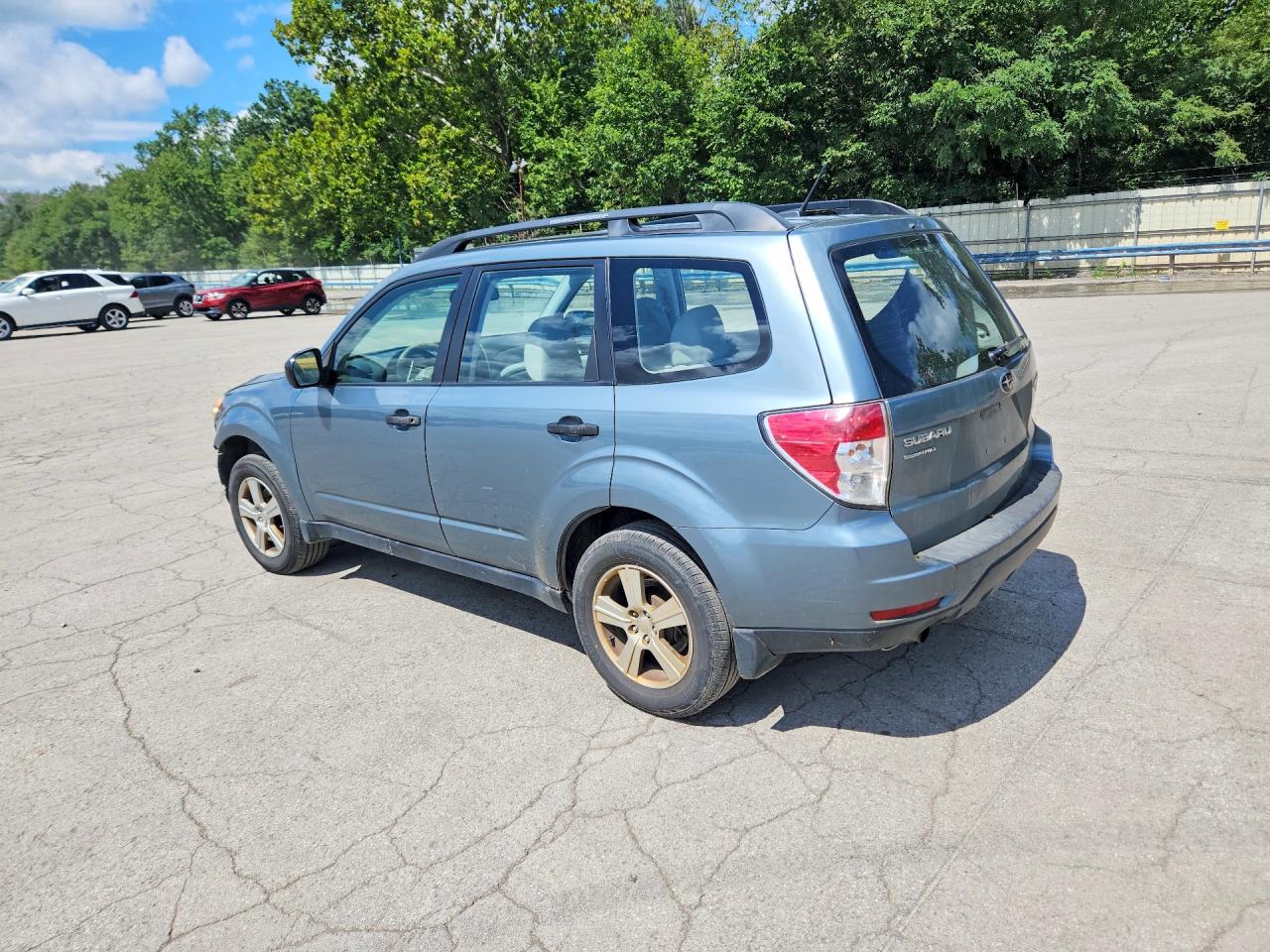 2013 Subaru Forester 2.5x Green vin: JF2SHABC1DH424052