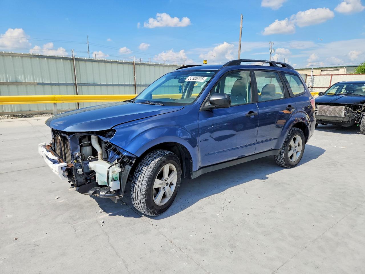 2013 Subaru Forester 2.5x Blue vin: JF2SHABC1DH442972