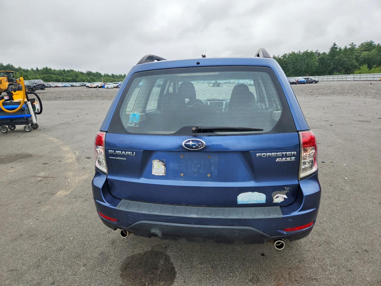 2011 Subaru Forester 2.5x Blue vin: JF2SHABC2BG714707