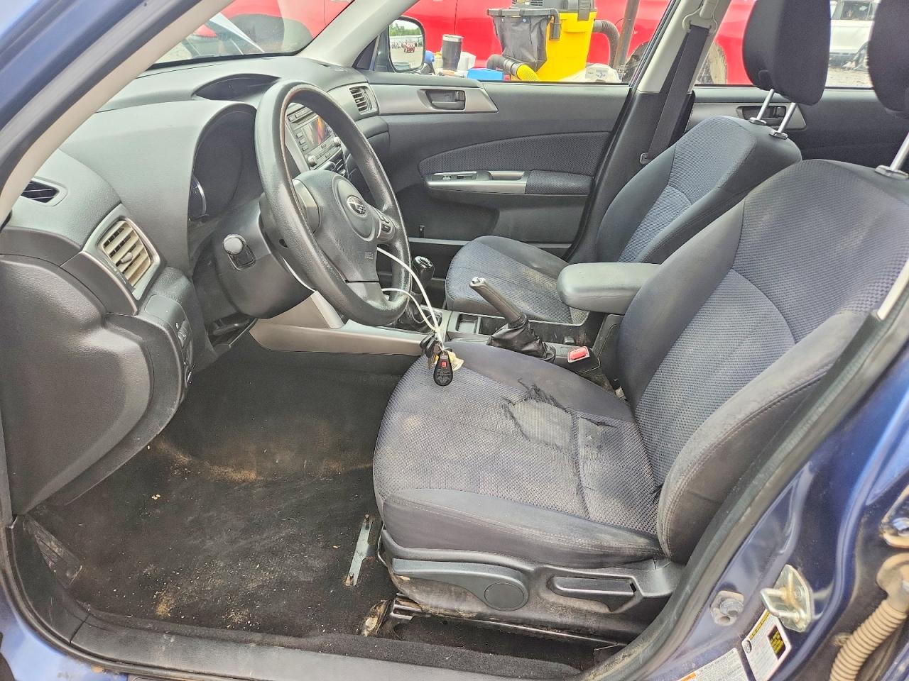 2011 Subaru Forester 2.5x Blue vin: JF2SHABC2BG714707