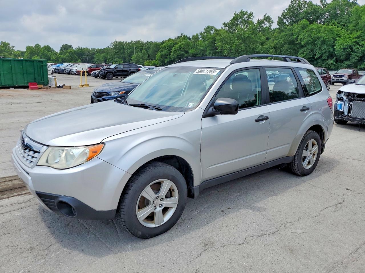 2011 Subaru Forester 2.5x Серебряный vin: JF2SHABC2BH710988