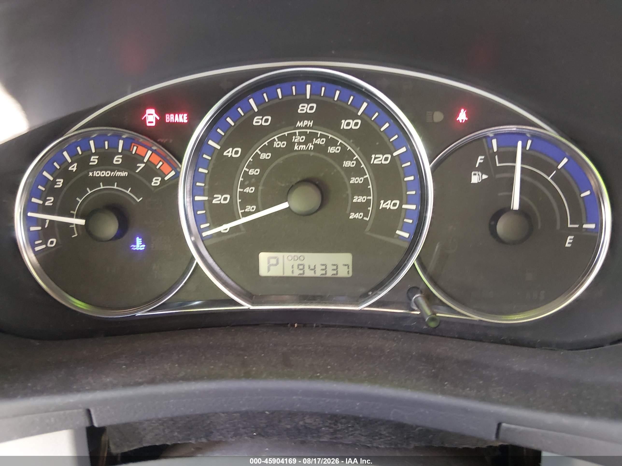 2011 Subaru Forester 2.5x Gray vin: JF2SHABC2BH773766