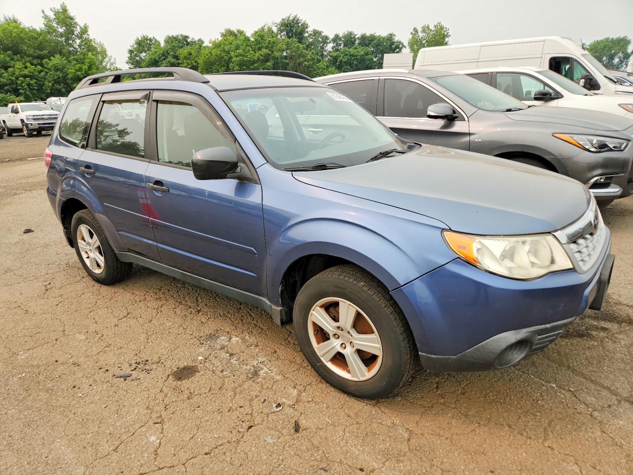 2011 Subaru Forester Blue vin: JF2SHABC2BH780409