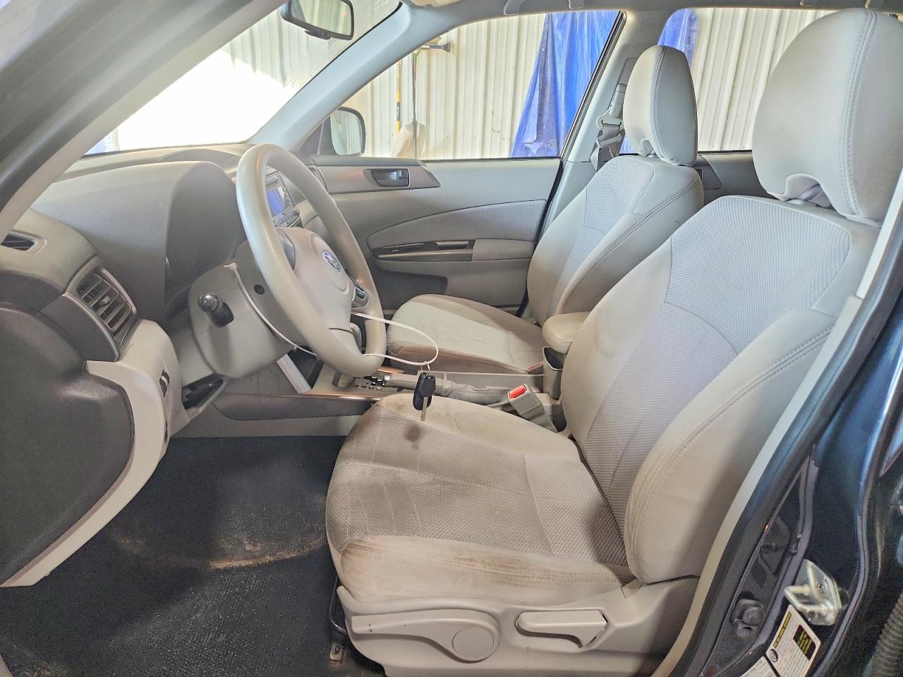 2012 Subaru Forester 2.5x Gray vin: JF2SHABC2CH409171