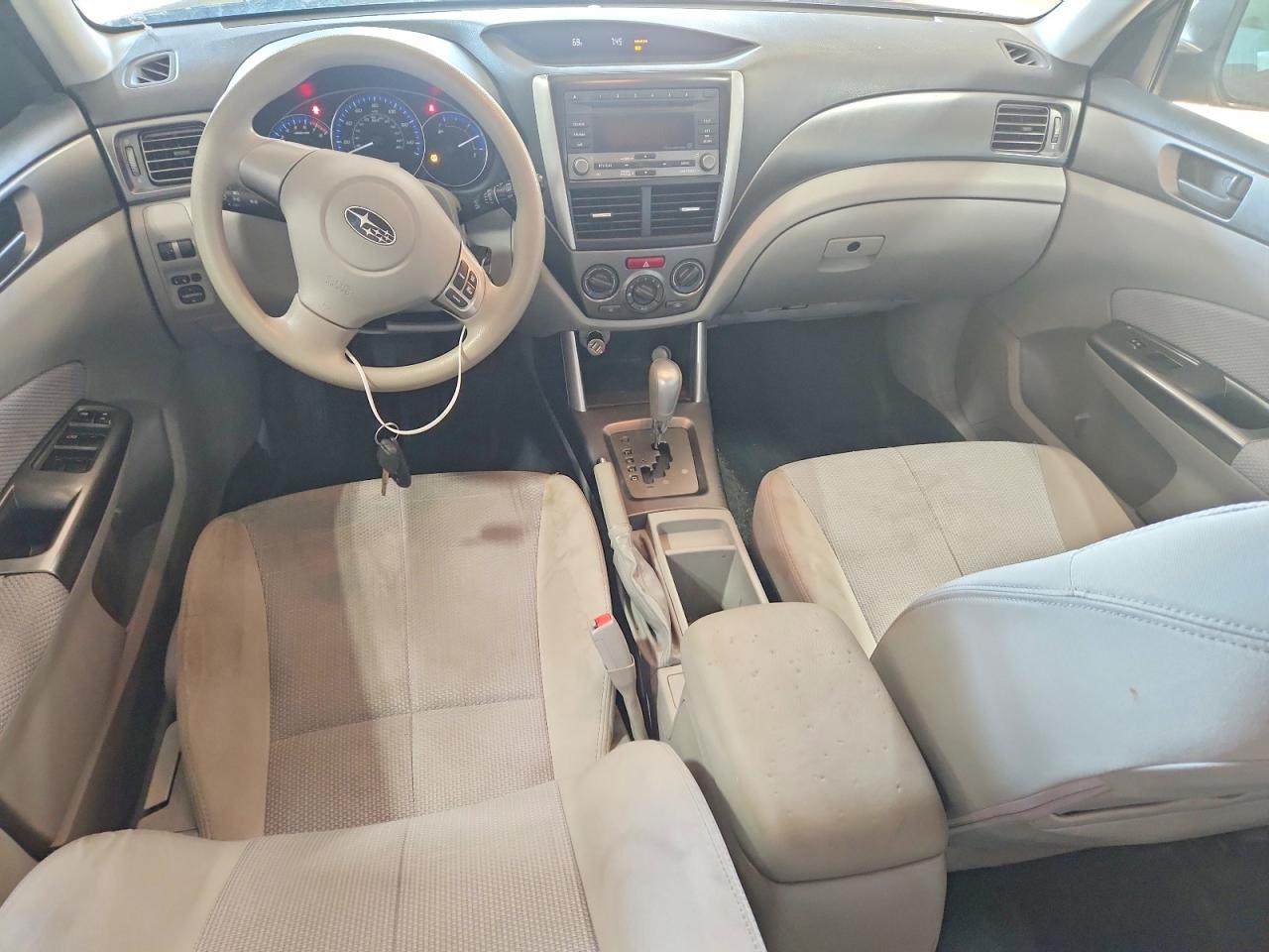 2012 Subaru Forester 2.5x Gray vin: JF2SHABC2CH409171