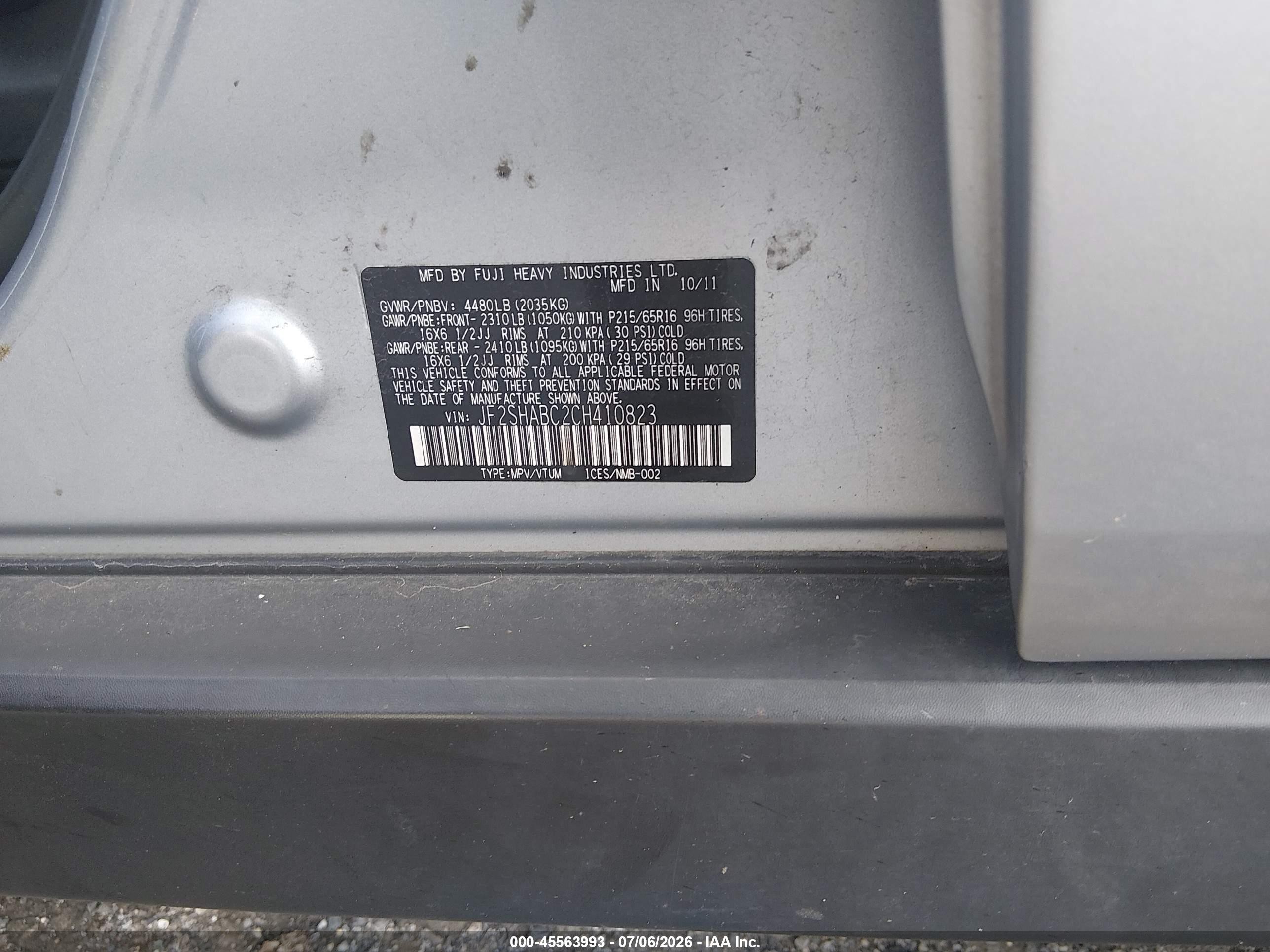 2012 Subaru Forester 2.5x Silver vin: JF2SHABC2CH410823