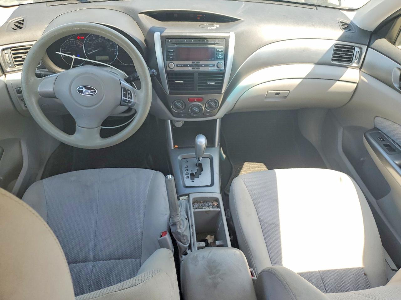 2012 Subaru Forester 2.5x Silver vin: JF2SHABC2CH462582