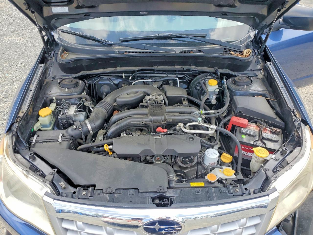 2012 Subaru Forester 2.5x Blue vin: JF2SHABC2CH463277