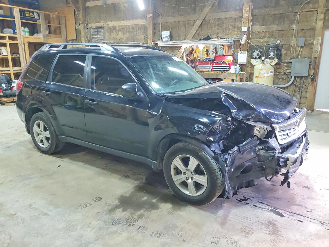 2013 Subaru Forester 2.5x Черный vin: JF2SHABC2DH415246