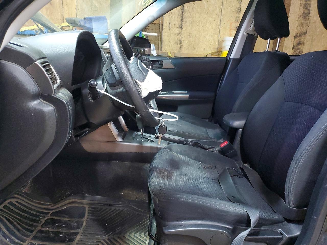 2013 Subaru Forester 2.5x Черный vin: JF2SHABC2DH415246