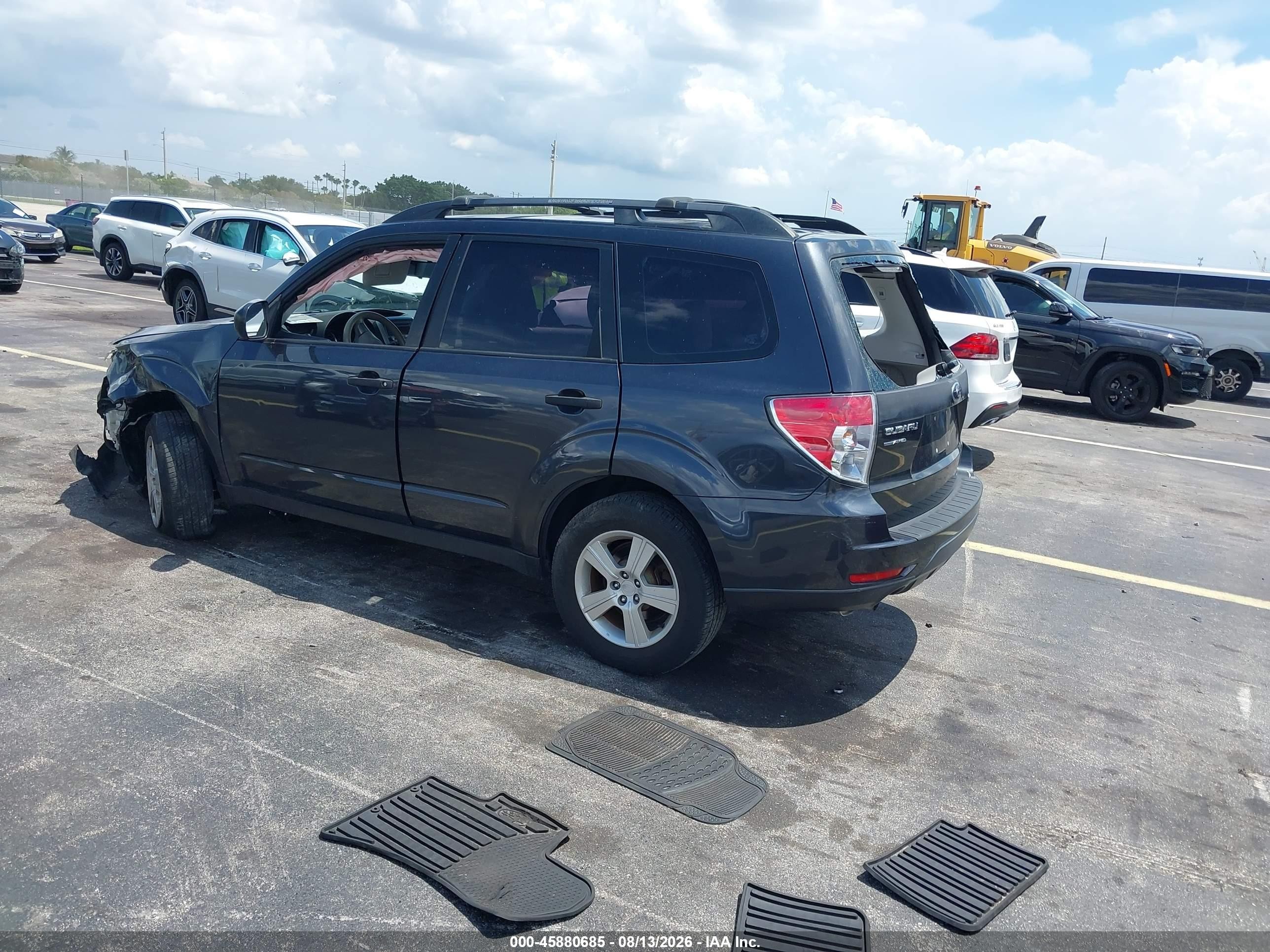 2011 Subaru Forester 2.5x Черный vin: JF2SHABC3BH773162