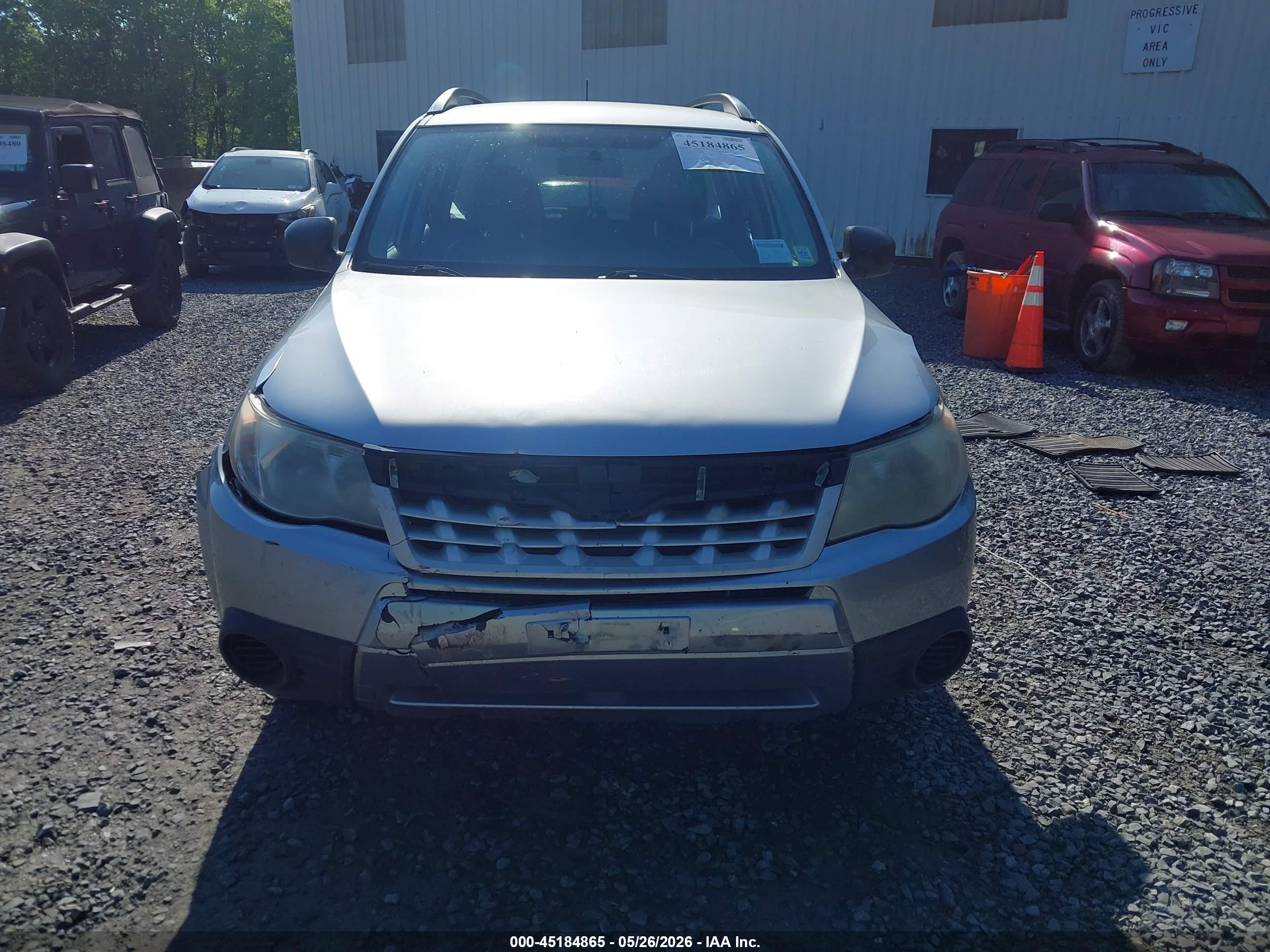 2012 Subaru Forester 2.5x Silver vin: JF2SHABC3CH422902