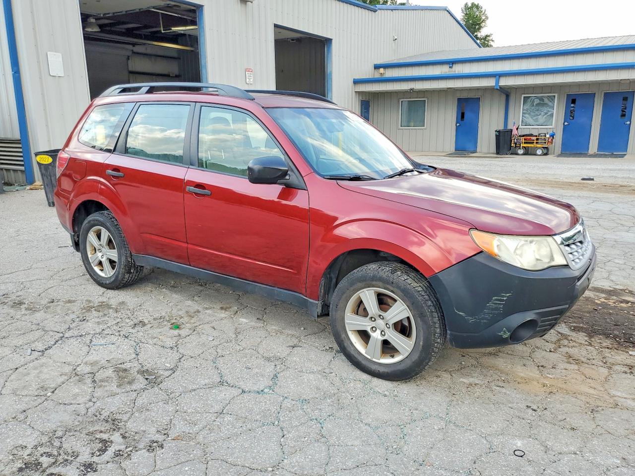 2012 Subaru Forester 2.5x Maroon vin: JF2SHABC3CH435505